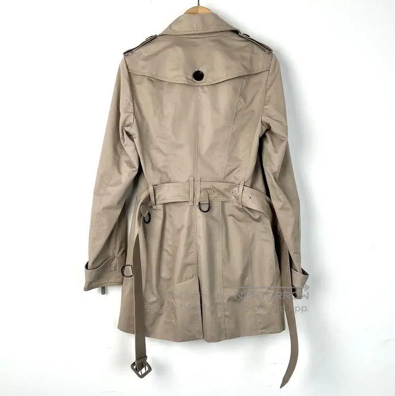 Burberry Burberry Khaki Women's Trench Coat Size XS. Size XS / US 0-2 / IT 36-38 - 2 Thumbnail