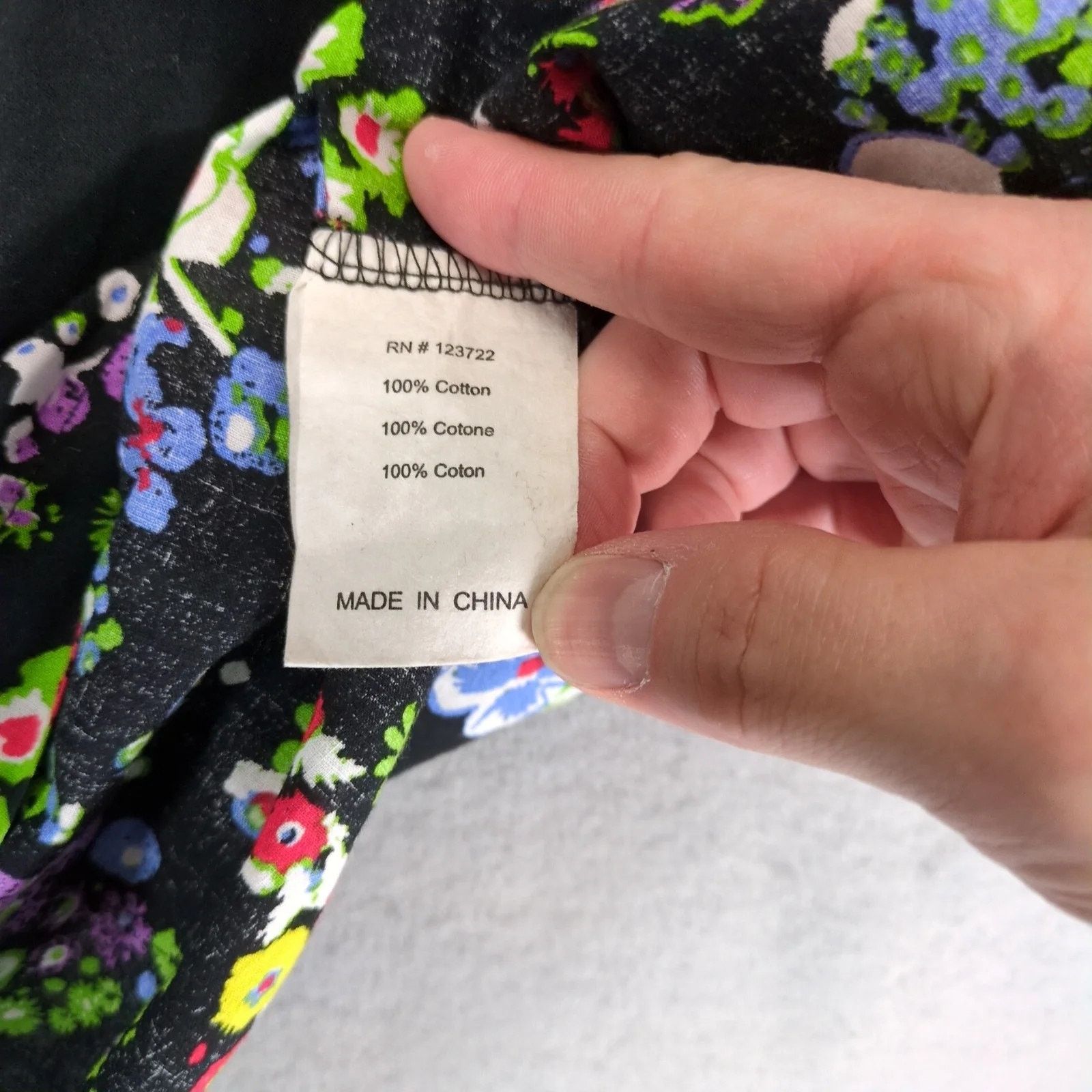 Anthropologie One September Black Floral Blouse Top Petite S Wildflower Size S / US 4 / IT 40 - 4 Thumbnail