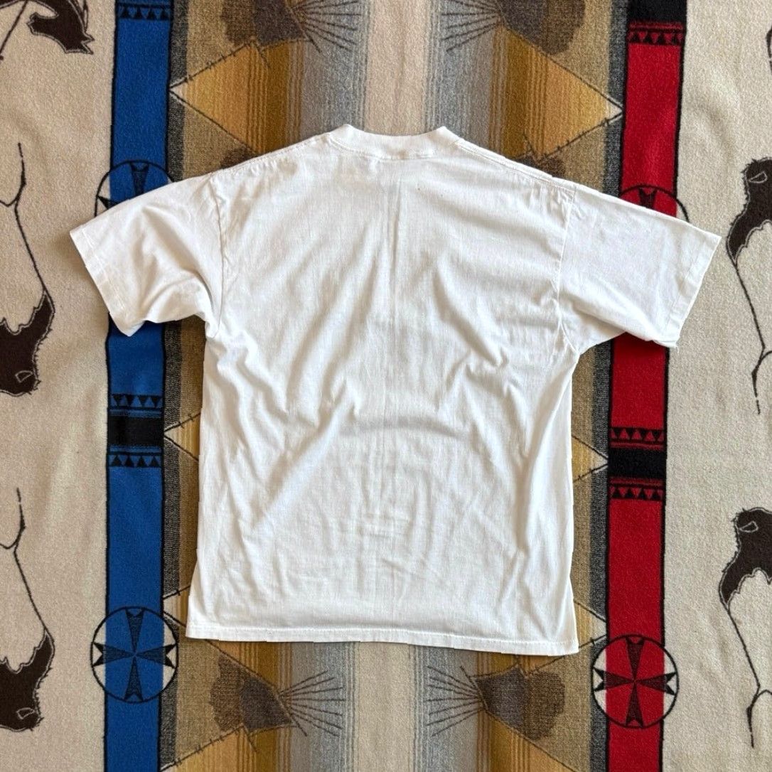 Native VINTAGE Mustang Monthly Magazine T-Shirt Car White XL Men 90s 1990s Native Sun Short Sleeve Shirt Size US XL / EU 56 / 4 - 4 Thumbnail