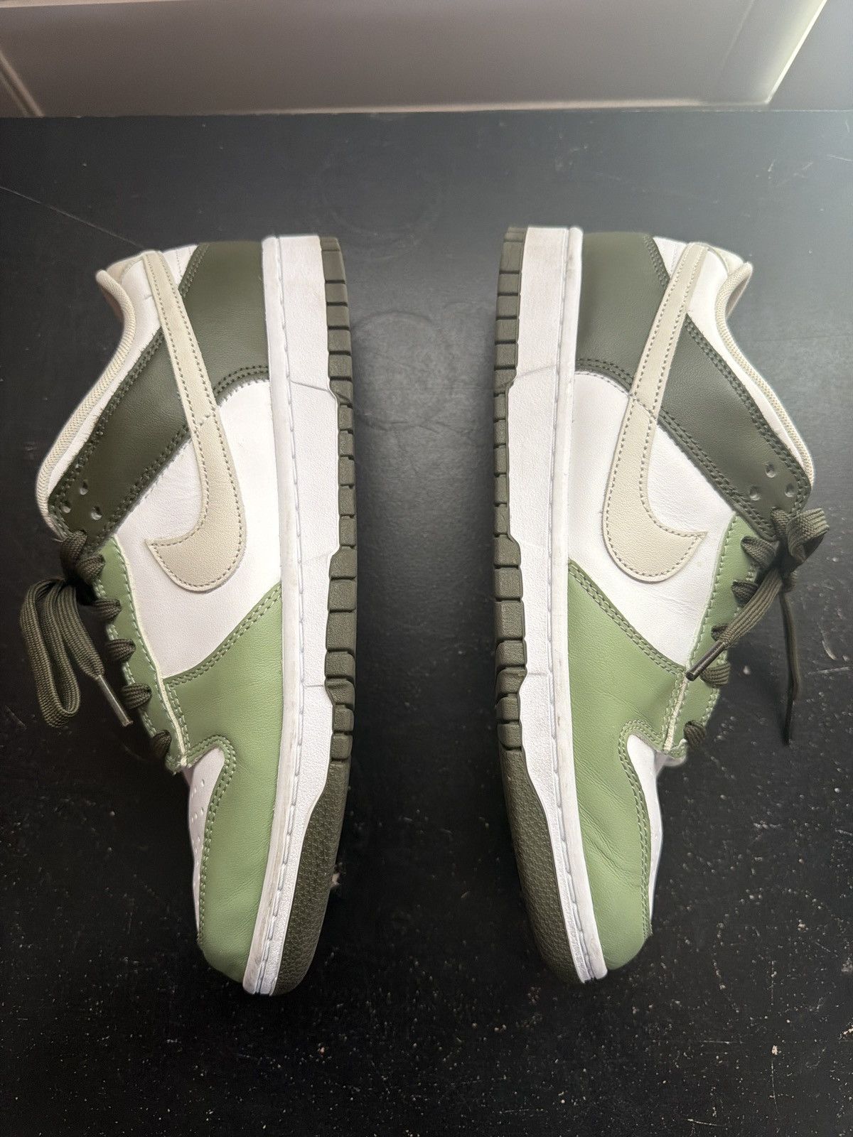 Nike NIKE DUNK LOW ‘OIL GREEN CARGO KHAKI SZ: 9.5 Size US 9.5 / EU 42-43 - 5 Thumbnail
