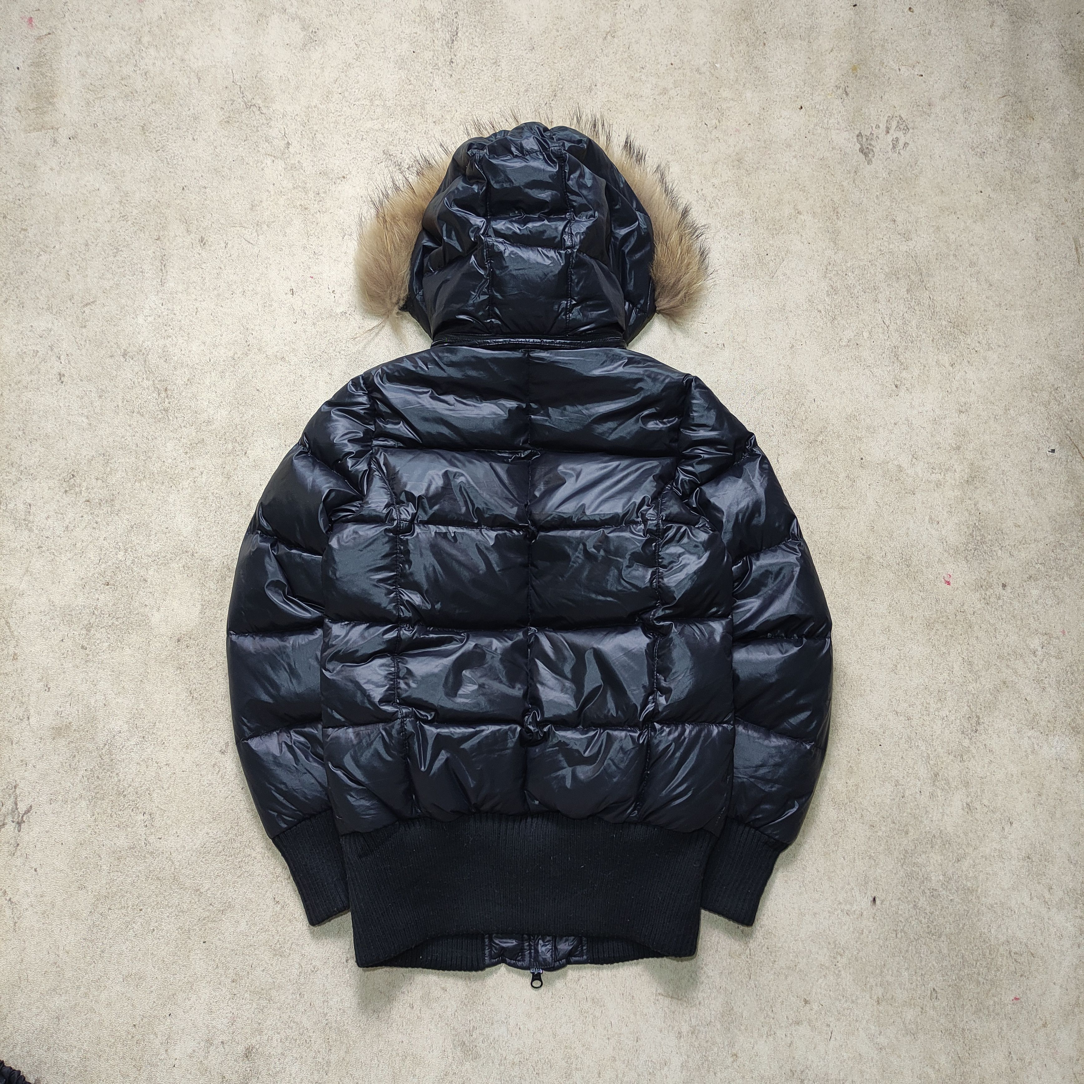 Le Grande Bleu (L.G.B.) Lee Down Puffer Fur Jacket – Vkei Style 2000s Size US S / EU 44-46 / 1 - 8 Thumbnail