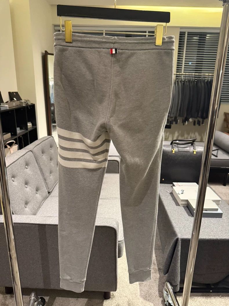 Thom Browne THOM BROWNE Four-bar sweatpants 2502-Nextarrow Size 37" - 2 Thumbnail