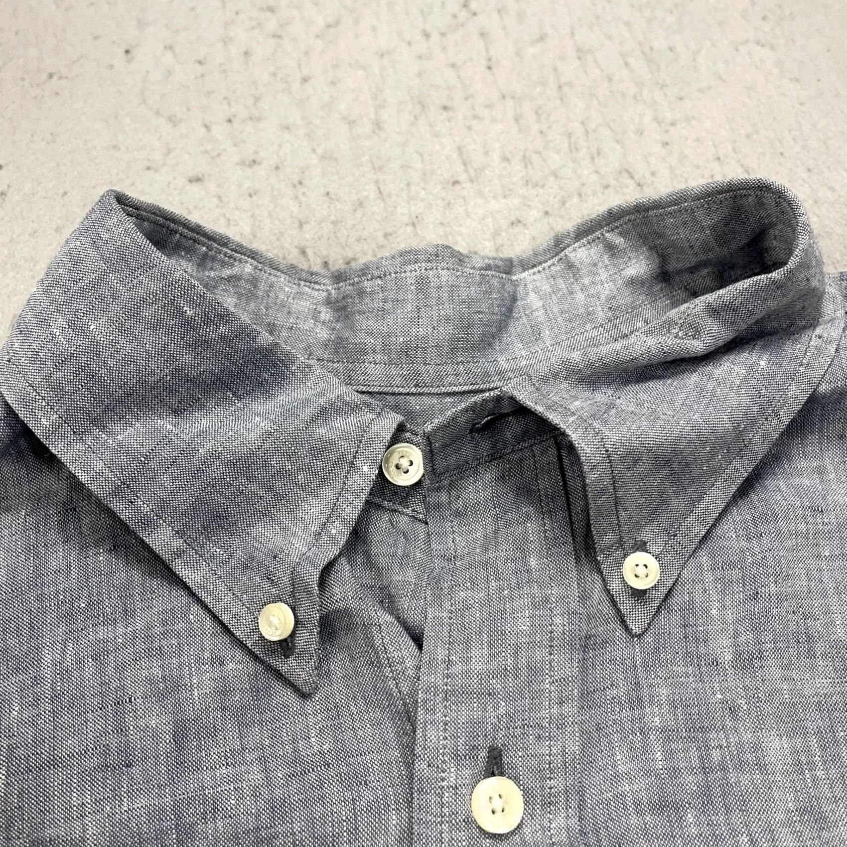 Brooks Brothers Brooks Brothers Shirt Mens 2XL Gray Irish Linen Short Sleeve Button Down Size US XXL / EU 58 / 5 - 4 Thumbnail