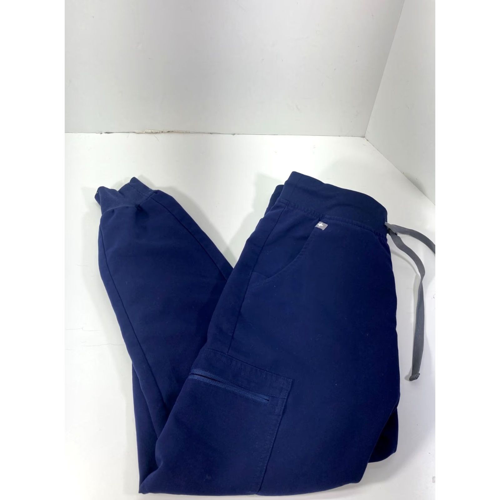 Vintage FIGS Scrub Jogger Pants Womens XS Navy Blue Stretch Elastic Waist Straight Leg Size 26" / US 2 / IT 38 - 2 Thumbnail