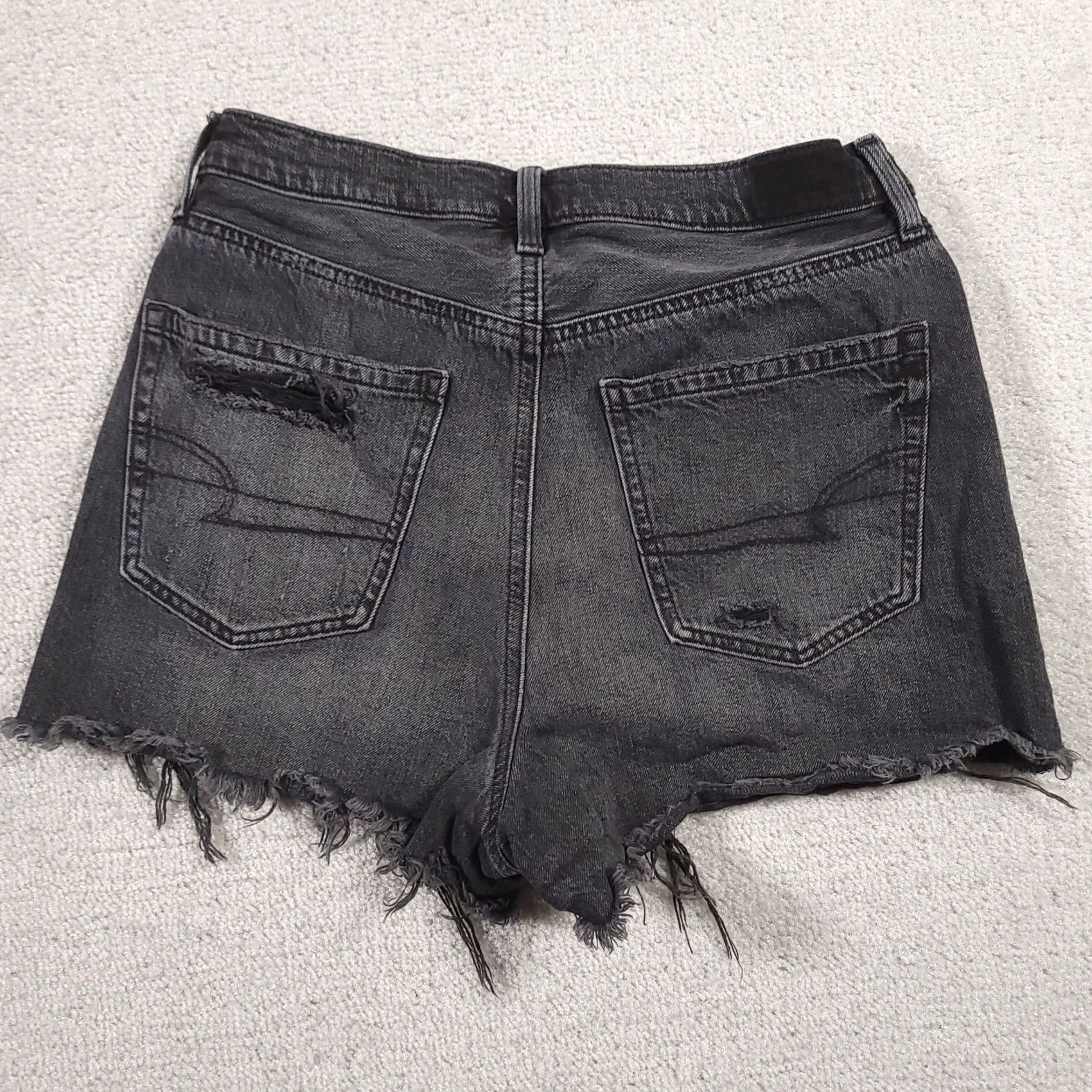 American Eagle Outfitters American Eagle Shorts Women's 8 Black Distressed Stretch Jean Hot Pants Size 30" / US 8 / IT 44 - 7 Thumbnail