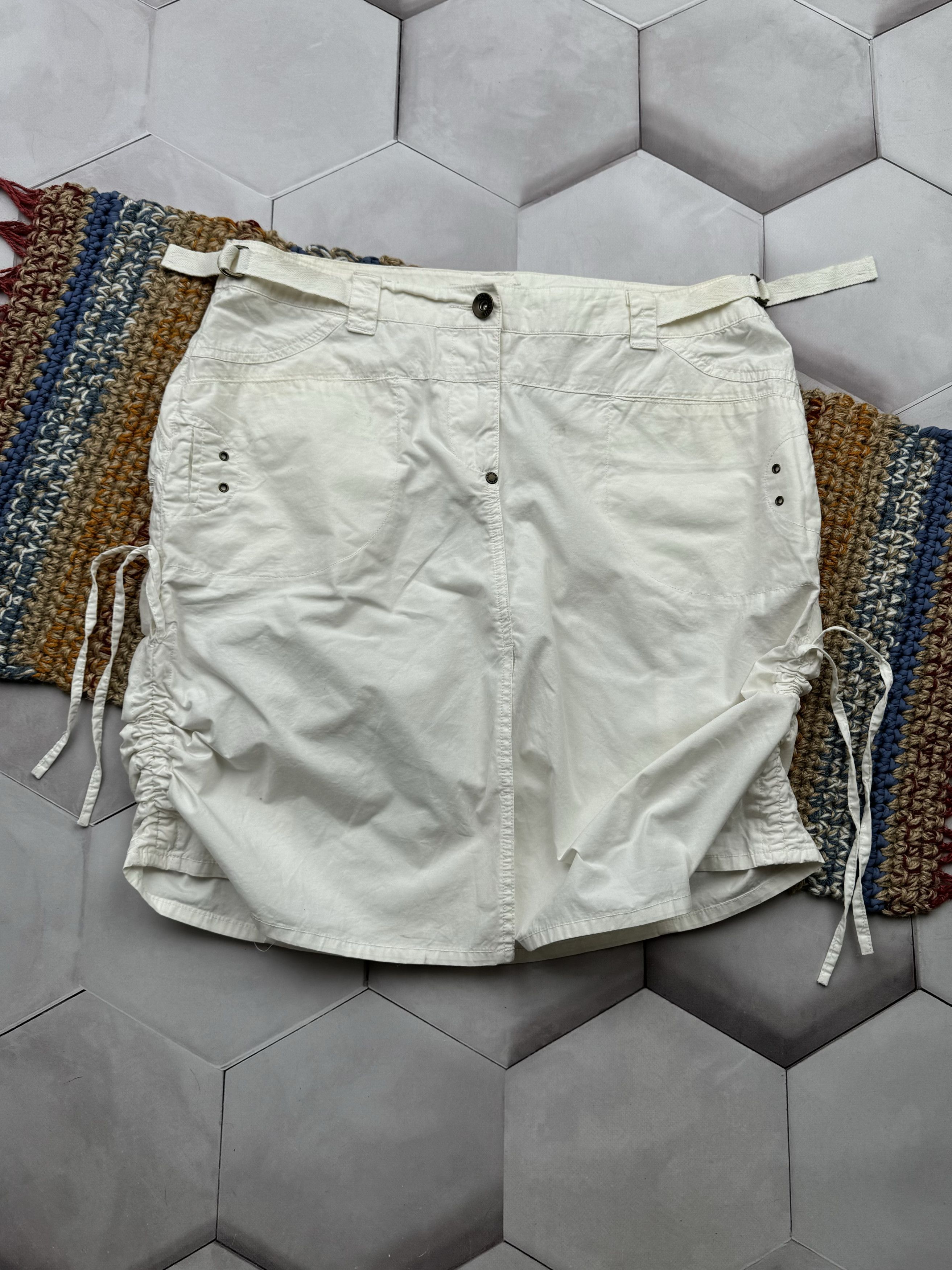 Vintage Vintage Bondage Midi Skirt (E4) Size 32" / US 10 / IT 46 - 1 Thumbnail