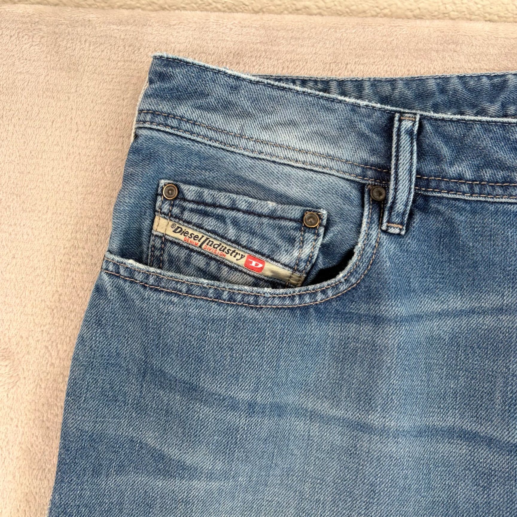 Diesel Diesel Zatiny Jeans Men 36x34 Bootcut 5-Pocket Blue Distressed Button Fly Denim Regular Rise Mid Vintage: No Size US 36 / EU 52 - 2 Thumbnail