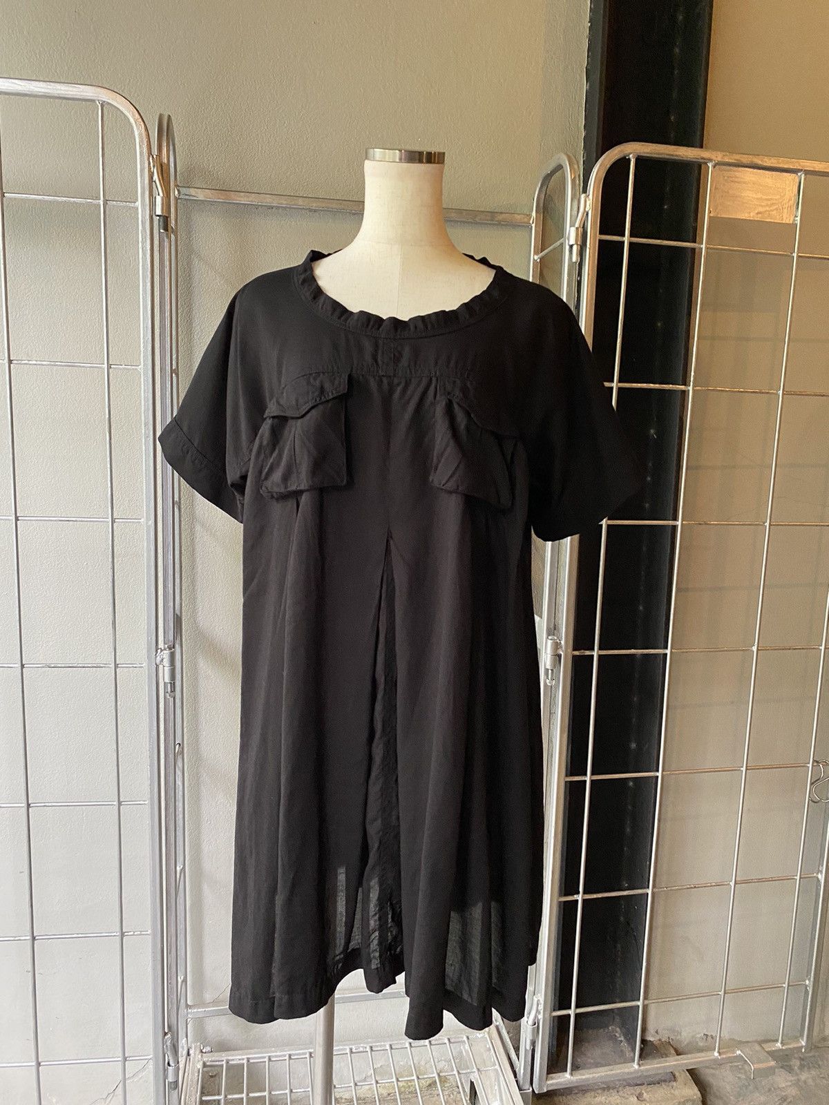 Zucca Zucca black pocket dress Size M / US 6-8 / IT 42-44 - 4 Thumbnail