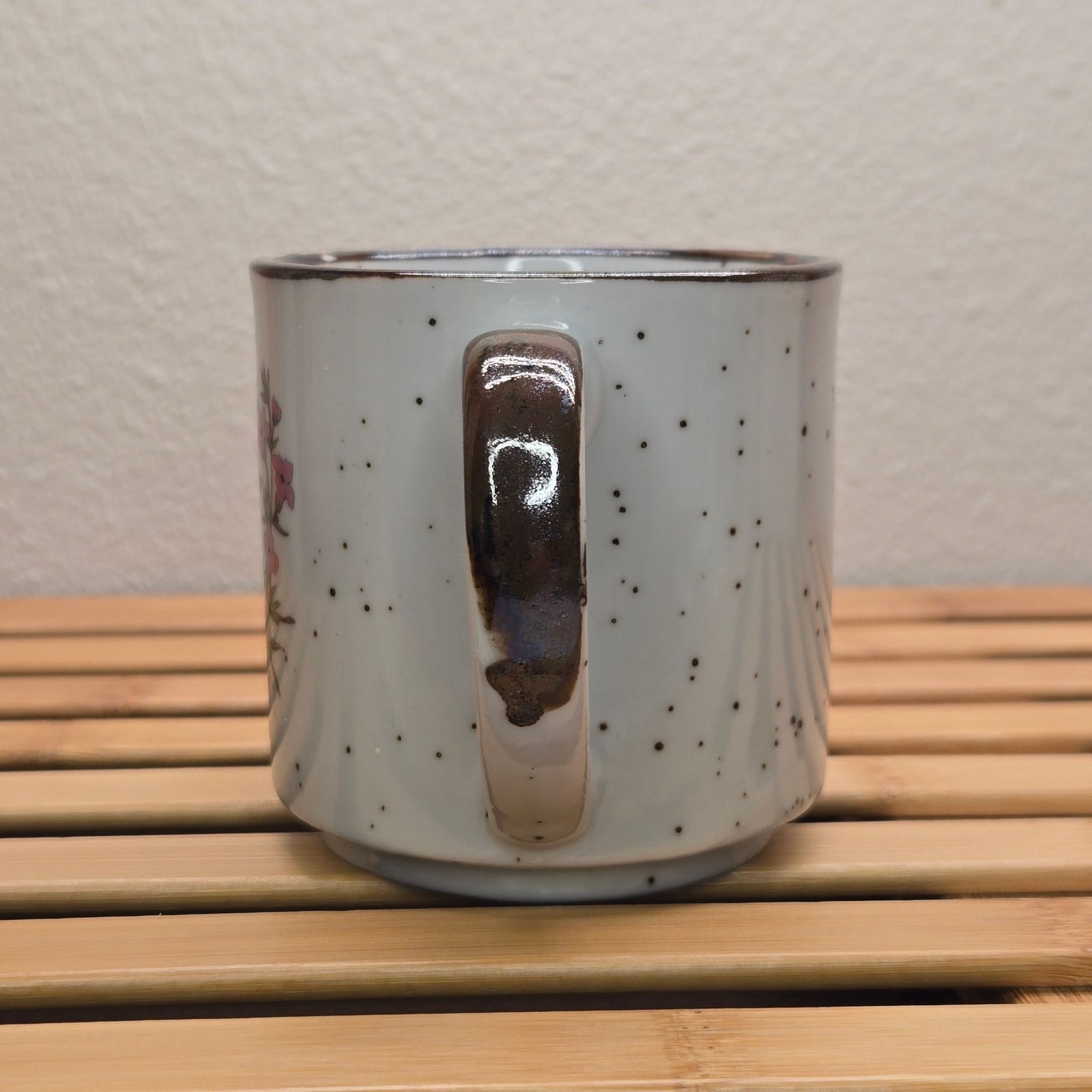 Vintage Vintage Japan Speckled Stoneware Wildflower Coffee Mug Size ONE SIZE - 4 Thumbnail