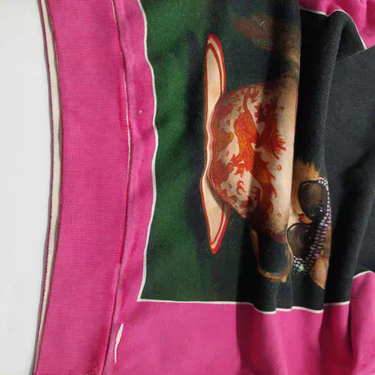 Gucci Gucci Cat Graphic Sweatshirt in Pink - dmc Size US M / EU 48-50 / 2 - 6 Thumbnail