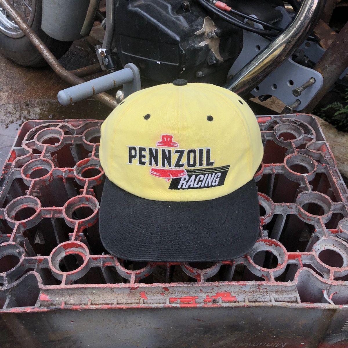 Japanese Brand Vintage Penzoil Racing Nascar Sunfaded Hat Size ONE SIZE - 1 Thumbnail