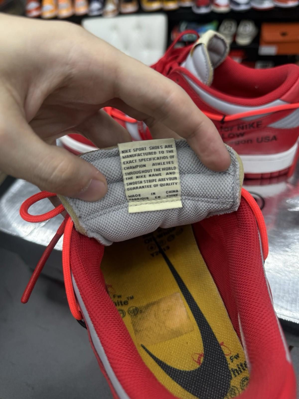 Nike Size 11 - Nike Dunk Low x OFF-WHITE University Red 2019 Size US 11 / EU 44 - 11 Thumbnail