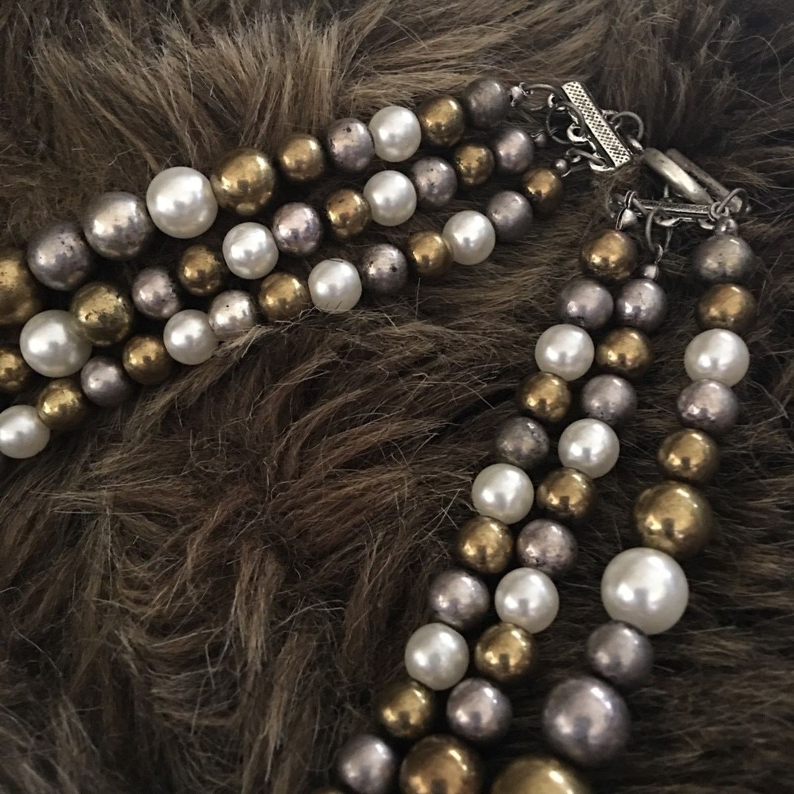 Vintage Vintage layered triple strand beaded necklace Size ONE SIZE - 7 Thumbnail