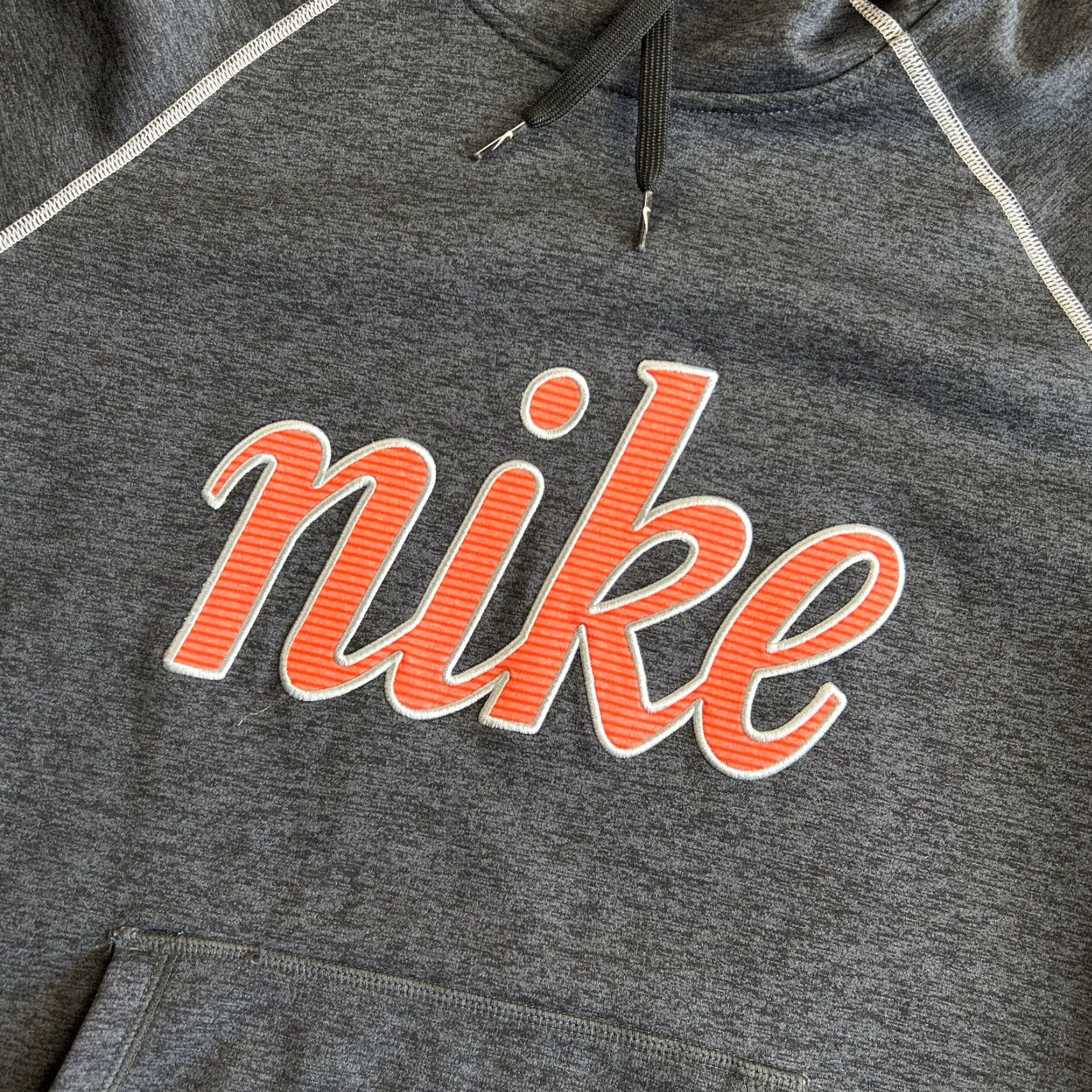 Nike Nike Hoodie Womens Therma-Fit Sweatshirt M Thumbholes Activewear Gray Pink Size M / US 6-8 / IT 42-44 - 2 Thumbnail