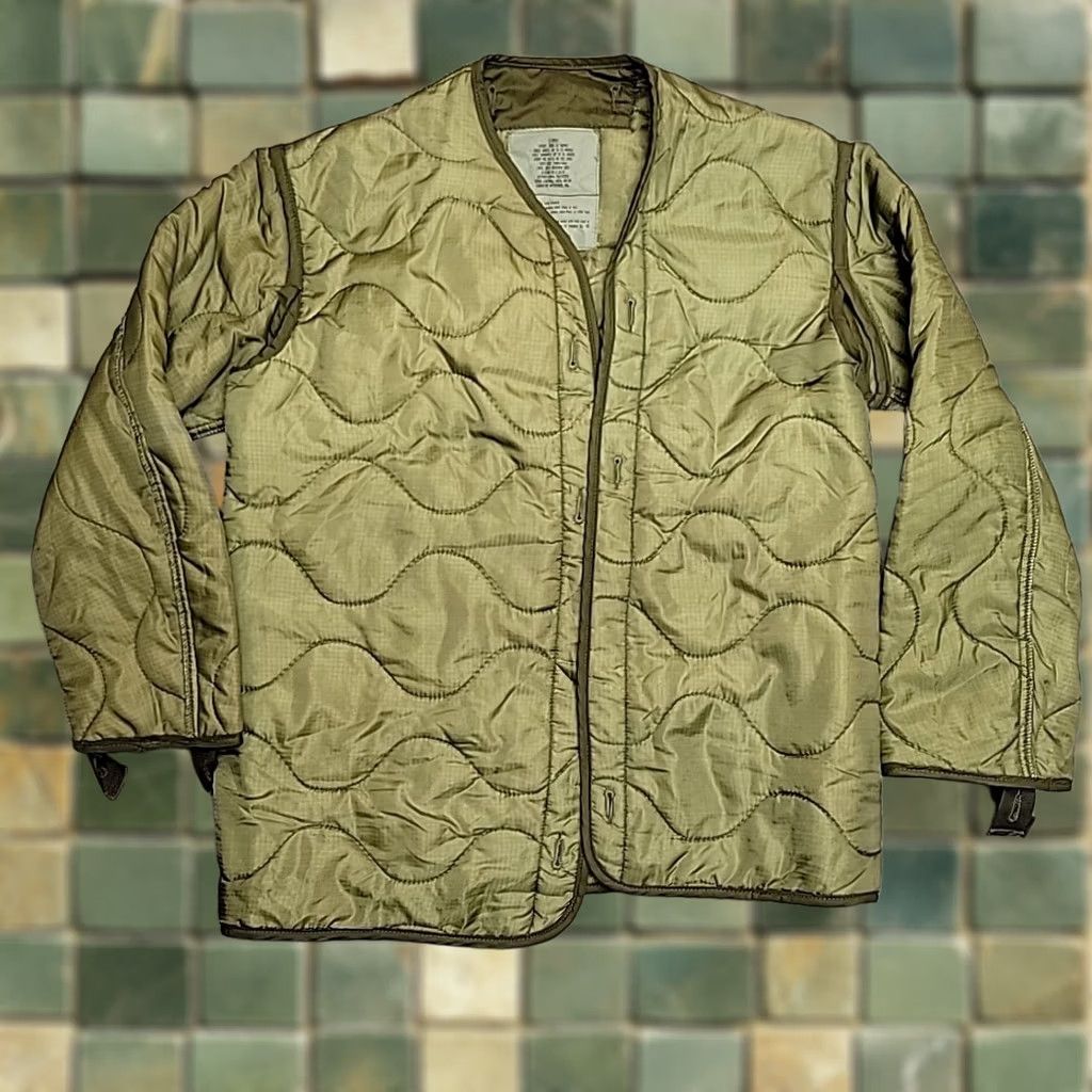 Olive Item Specifications: Brand: Nike Size US XS / EU 42 / 0 - 1 Thumbnail