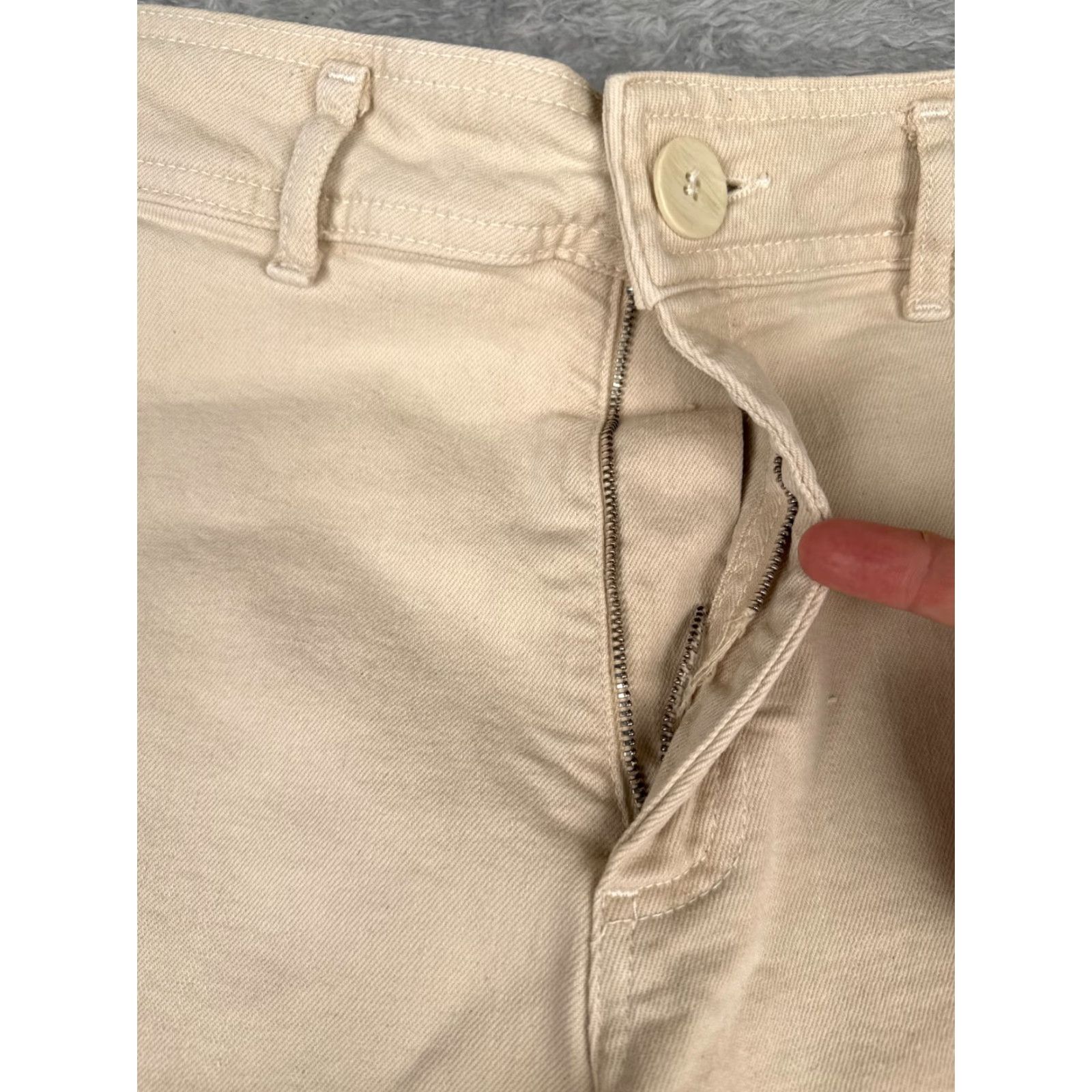 Vintage VINTAGE Womens Jeans Wide-Leg Crop Beige Denim High Rise 25x27 5-Pocket Zipper Embroidered Button Cotton 25 Regular Womens Size 42" / US 20 - 5 Thumbnail