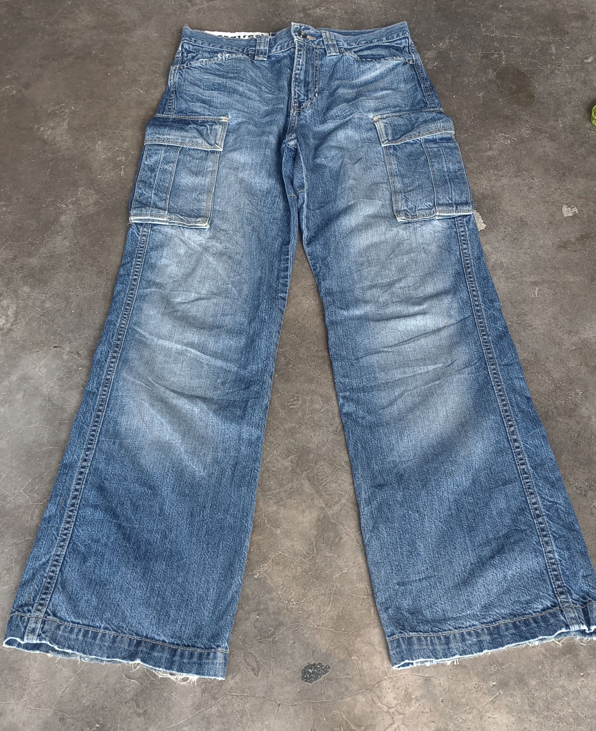 Q ambient on sale wear jeans brown circa 1992