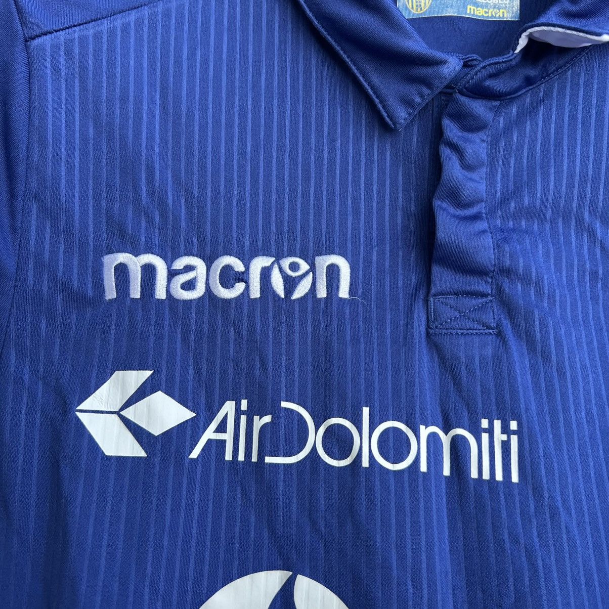 Macron Hellas Verona 2018-2019 Macron football soccer jersey Size US L / EU 52-54 / 3 - 3 Thumbnail