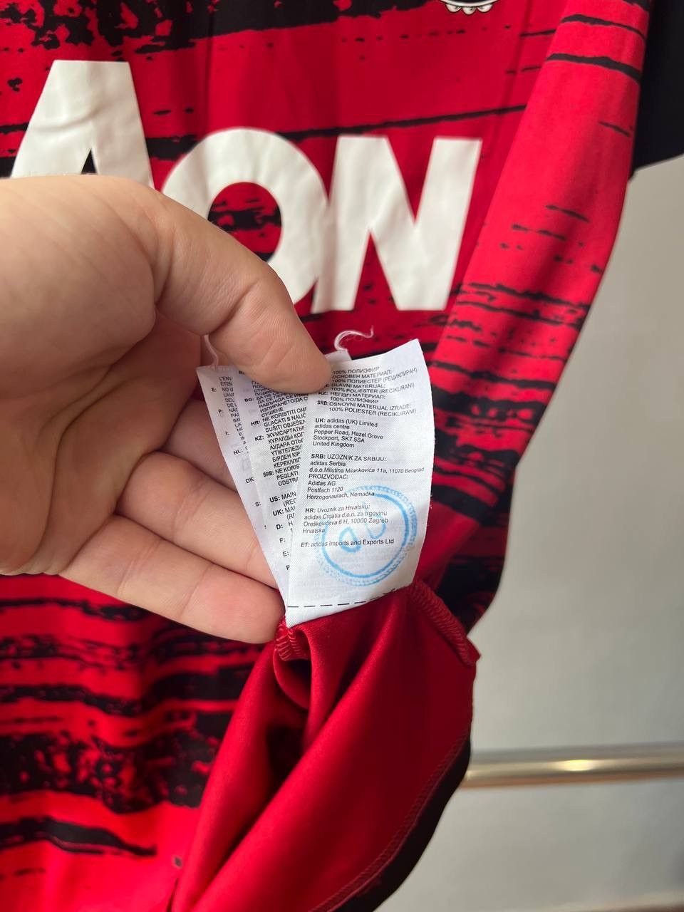 Adidas 2020/21 MANCHESTER UNITED TRAINING SOCCER FOOTBALL JERSEY S Size US S / EU 44-46 / 1 - 11 Thumbnail