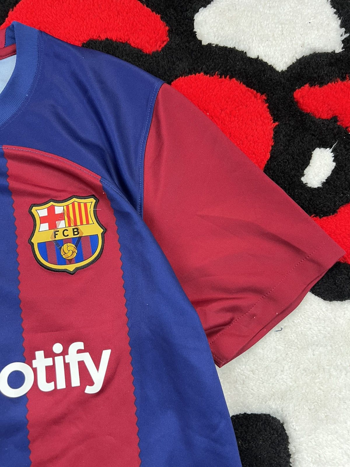 Nike Fc Barcelona Nike 2023/24 Gundogan Football Soccer Jersey Size US M / EU 48-50 / 2 - 11 Thumbnail