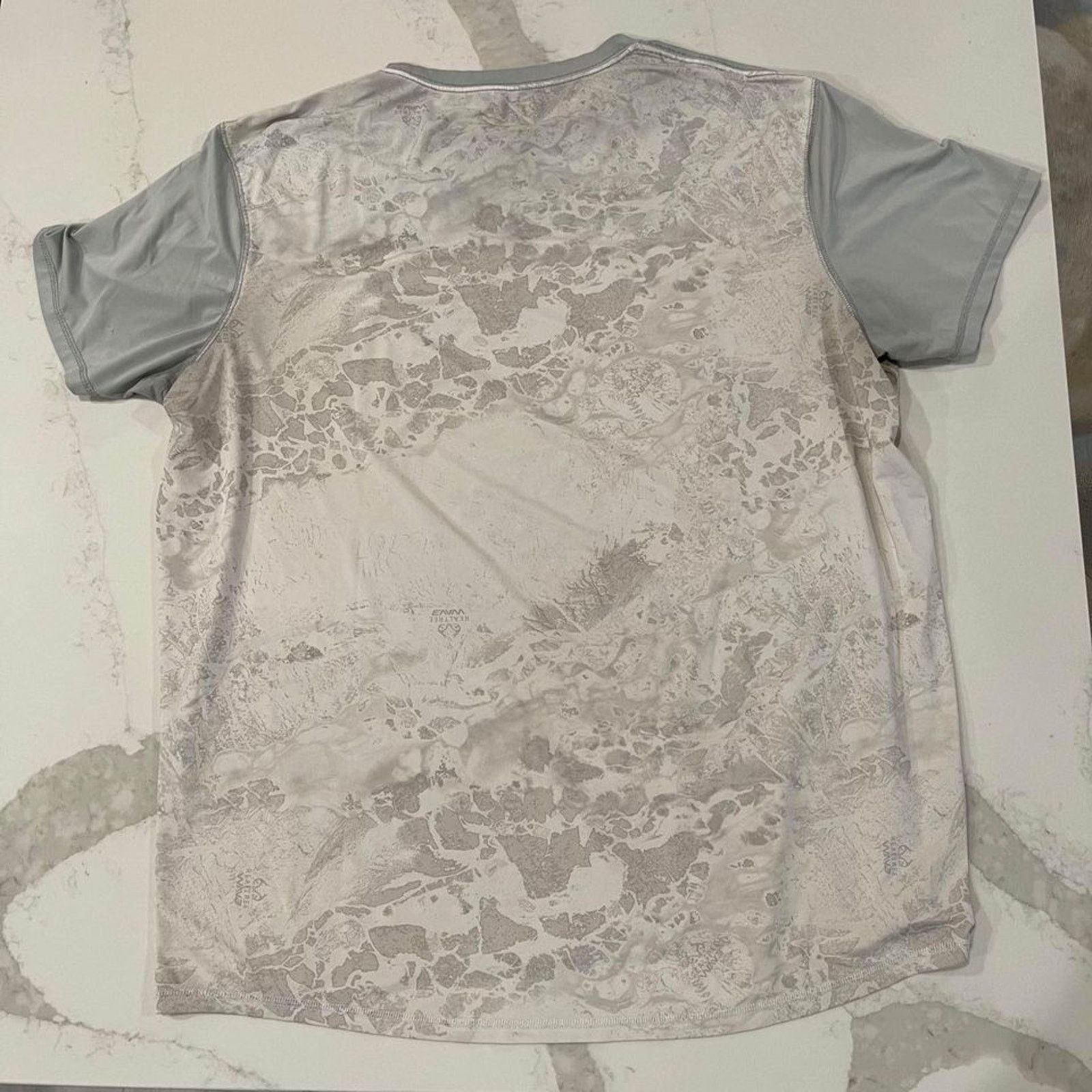 Realtree Realtree Wav3 Men's White Gray Performance Fishing Tee 2XL Size US XXL / EU 58 / 5 - 6 Thumbnail