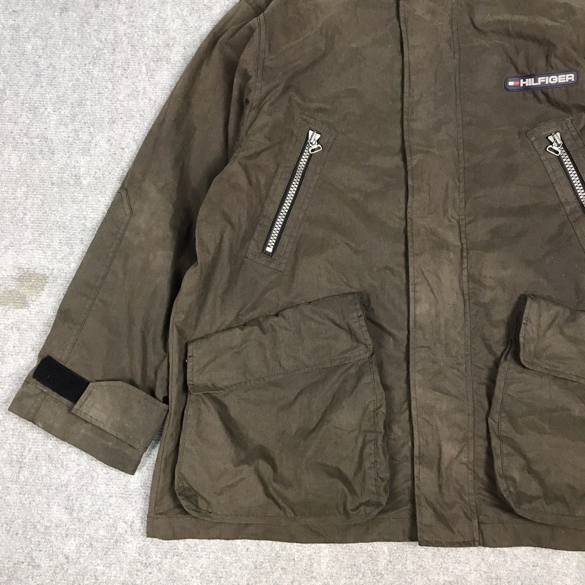 Tommy Hilfiger TOMMY HILFIGER ZIPPER OVERSIZE DESIGN JACKET Size US S / EU 44-46 / 1 - 3 Thumbnail