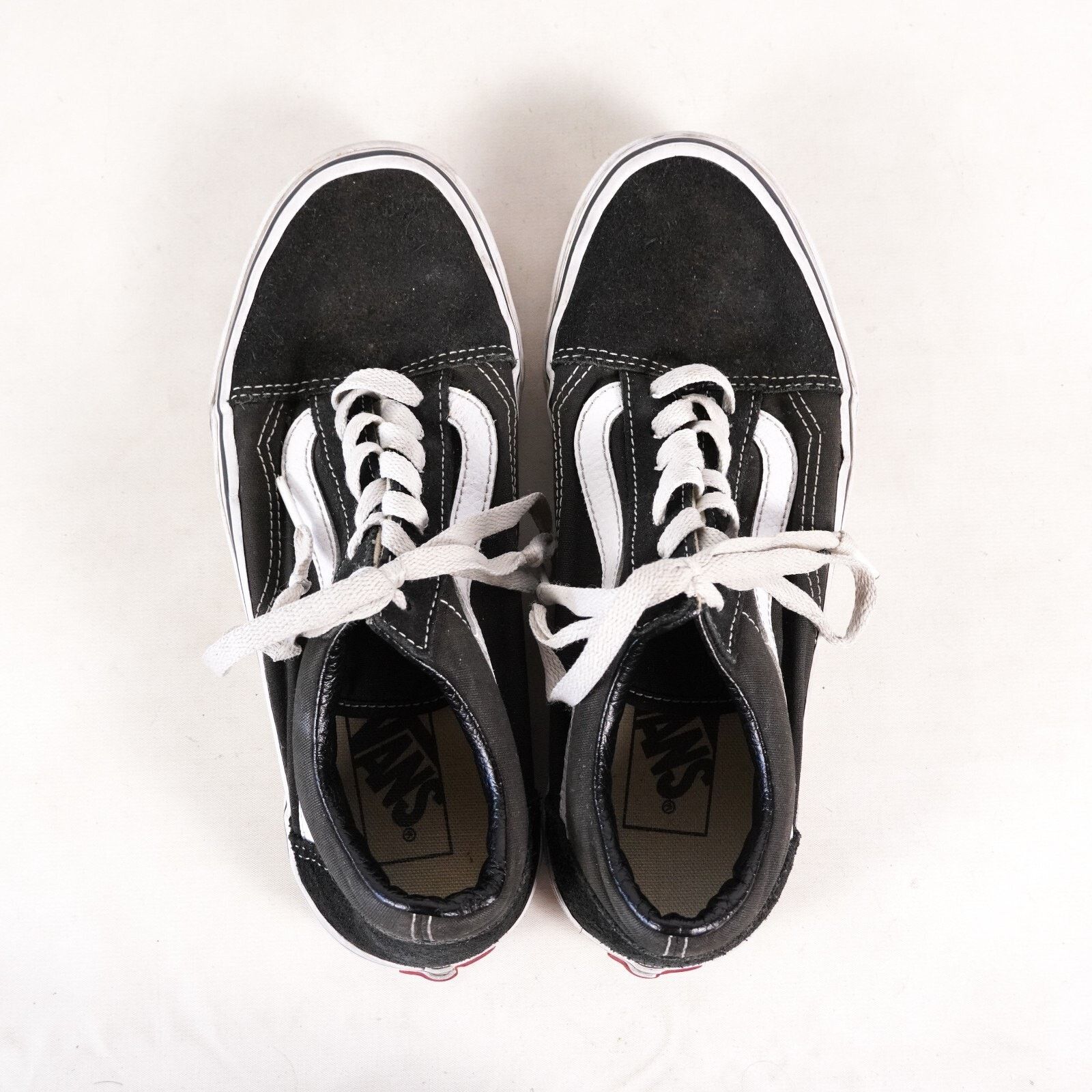 Vans Vans Off The Wall Athletic Skate Shoe Casual Sneaker Men 5.5 Size US 5.5 / EU 38 - 4 Thumbnail