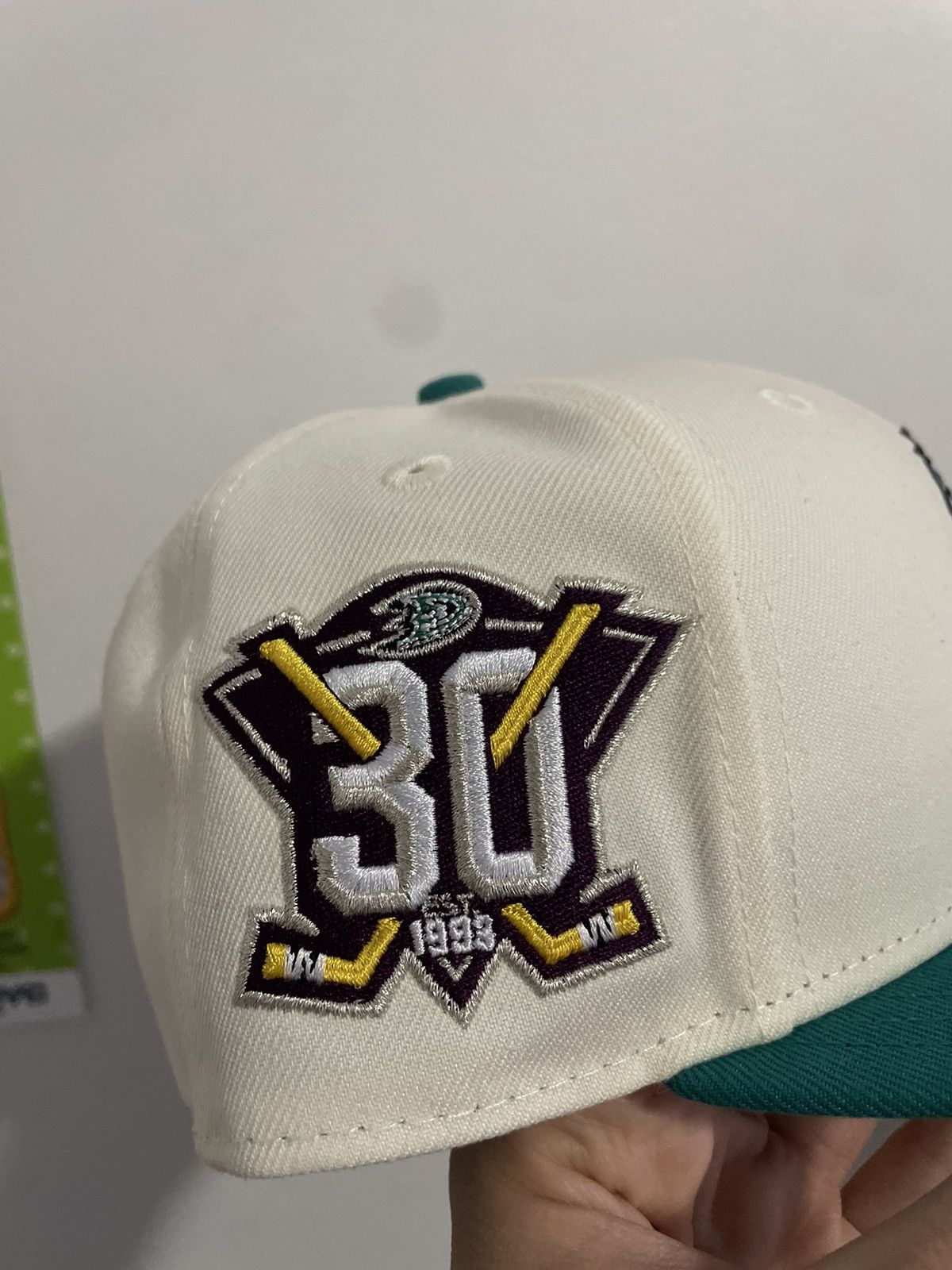 NHL Hat Club New Era Anaheim Ducks 30thAnniversary Patch 7 1/8 Size ONE SIZE - 4 Thumbnail
