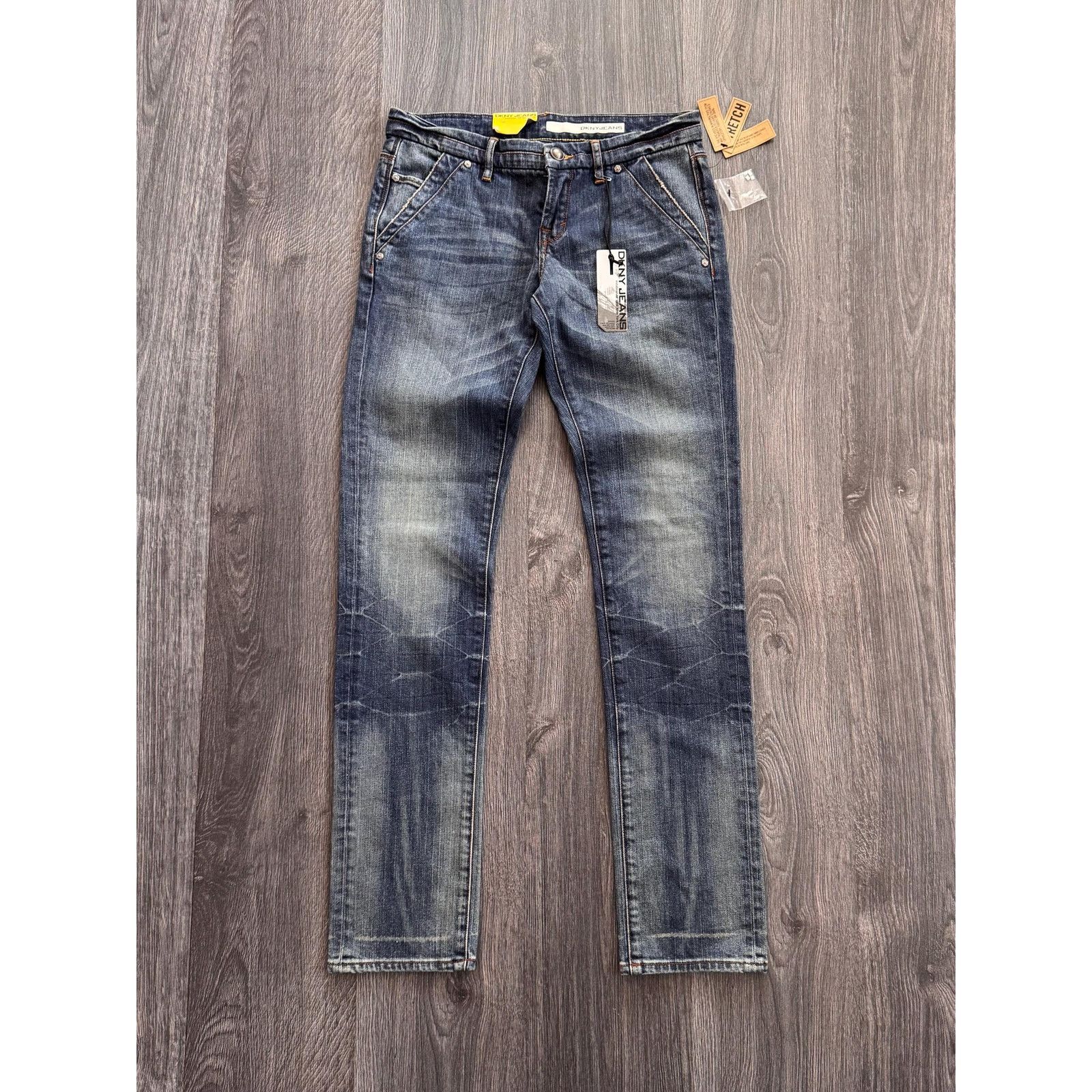 DKNY Y2K Vintage DKNY Washed Jeans New With Tags Size 28" / US 6 / IT 42 - 1 Thumbnail