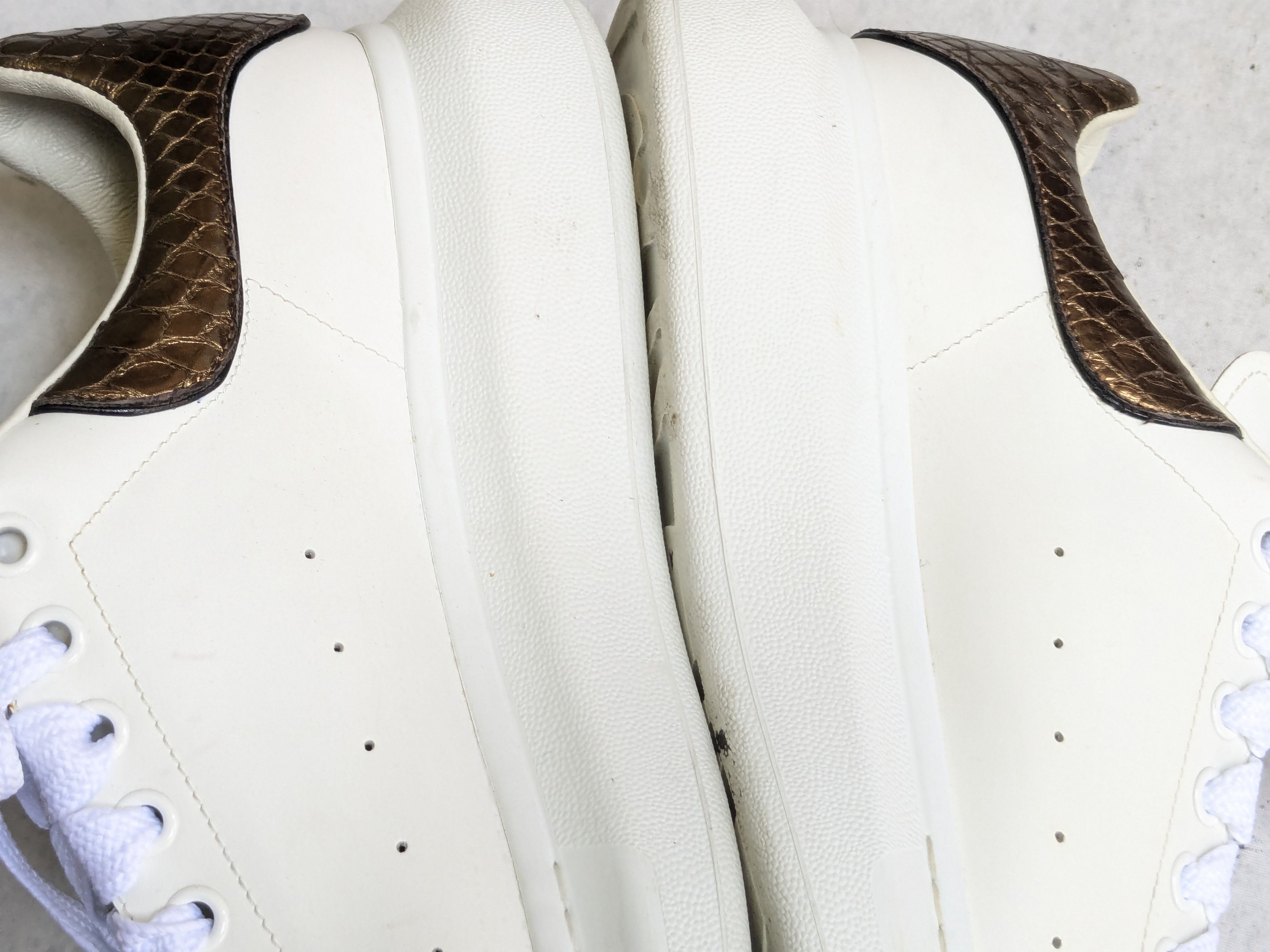 Alexander McQueen Alexander McQueen Larry Oversized Sneakers 12 45 White Brown Size US 12 / EU 45 - 10 Thumbnail