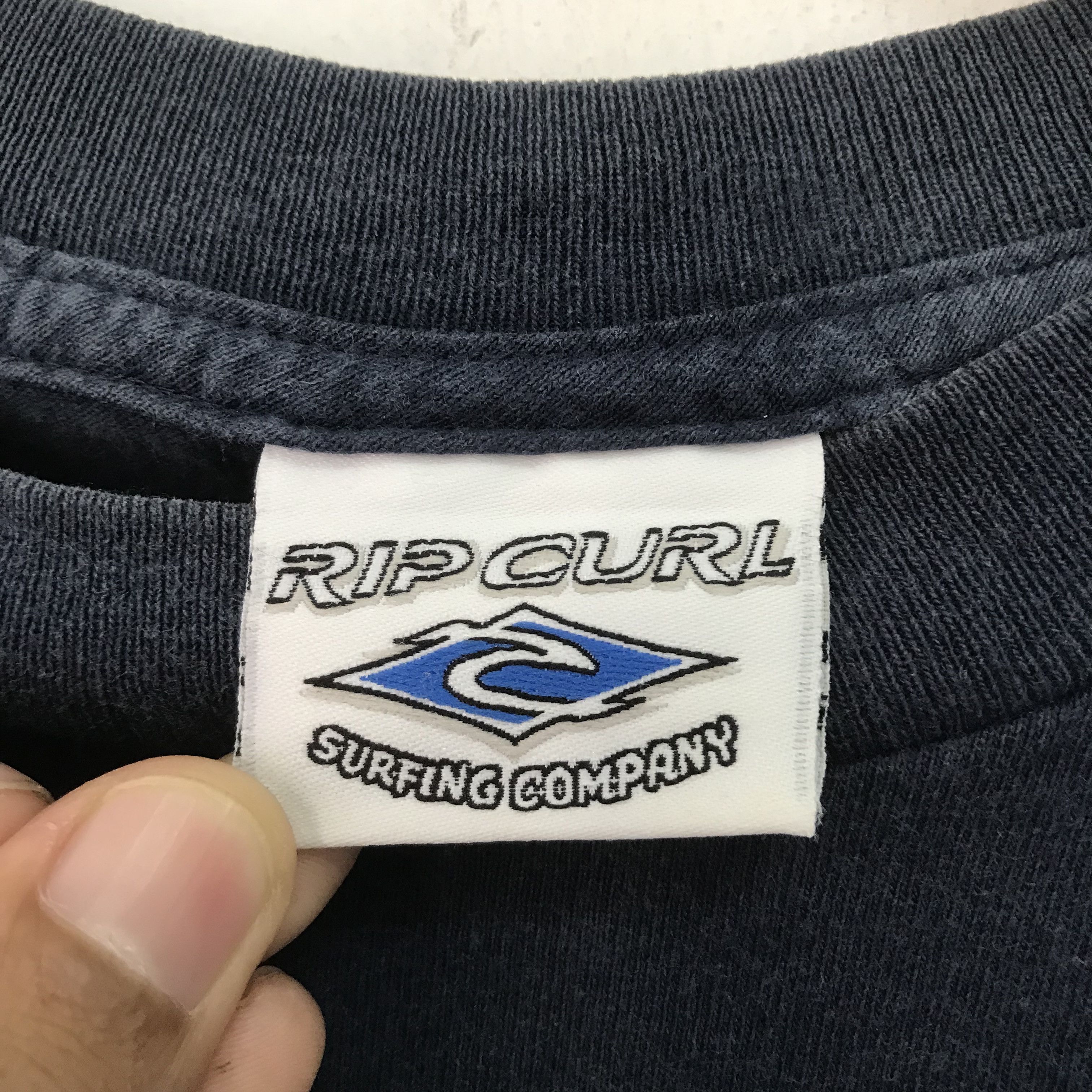 Vintage Vintage Rip Curl Faded Blue Tshirt - 156 Size US M / EU 48-50 / 2 - 13 Thumbnail