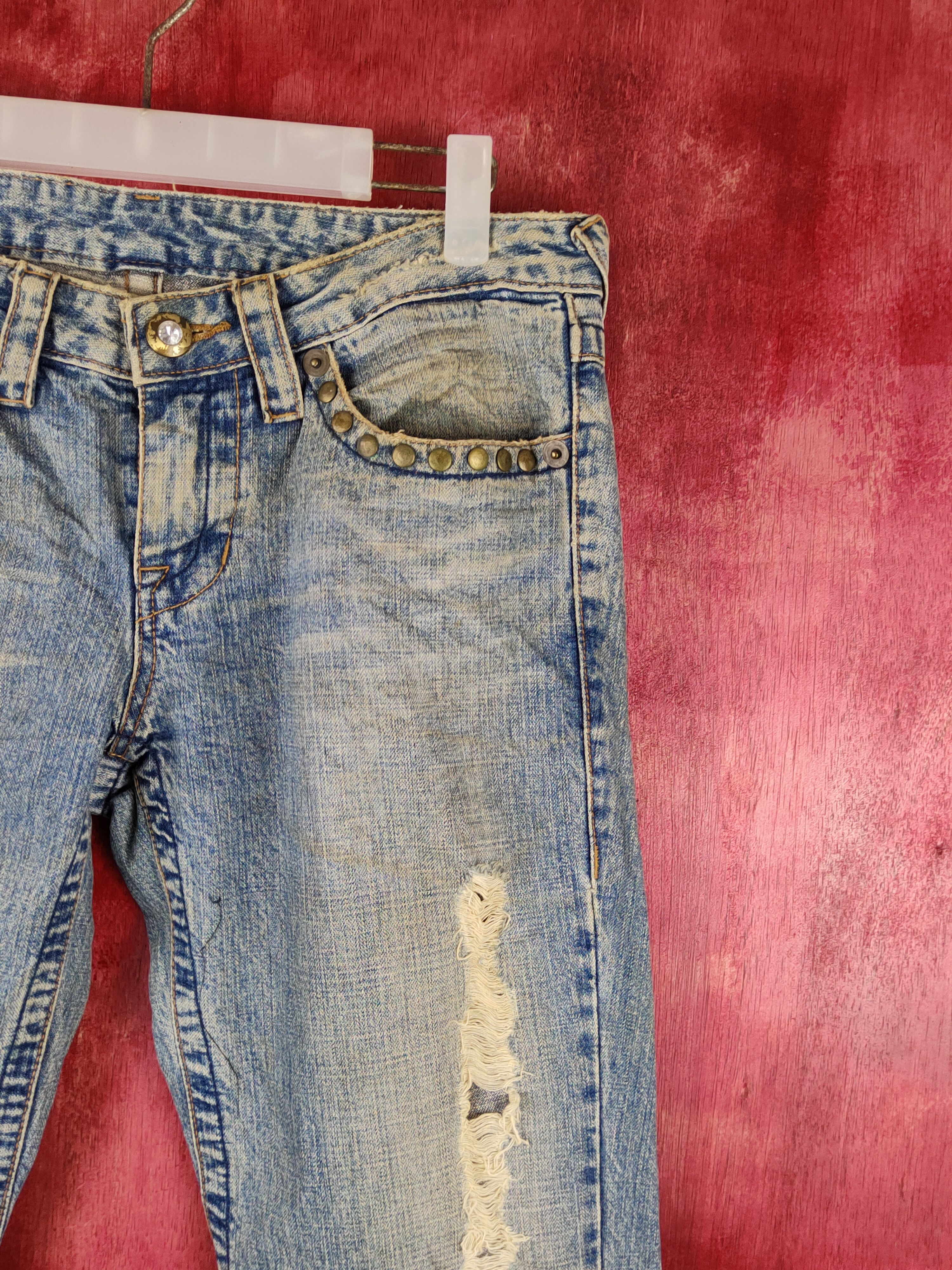 Japanese Brand Peace on Mars Faded bootcut Distressed ripped Denim #S1525 Size 30" / US 8 / IT 44 - 5 Thumbnail