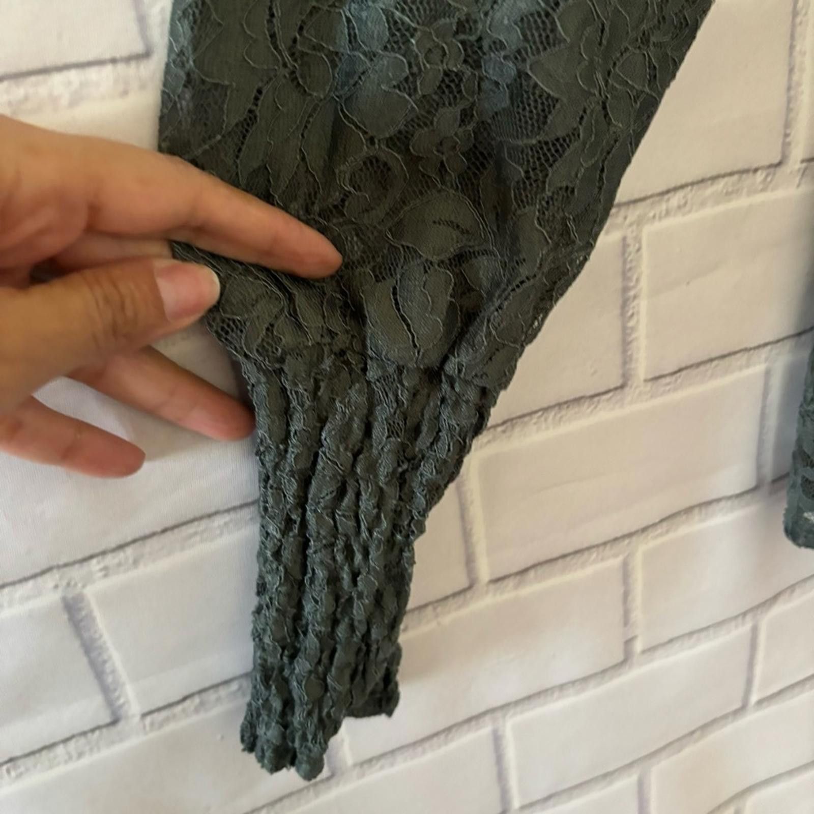 Other Elegant Olive Green Lace Long Sleeve Blouse with Ruffle Neck Size S / US 4 / IT 40 - 9 Thumbnail