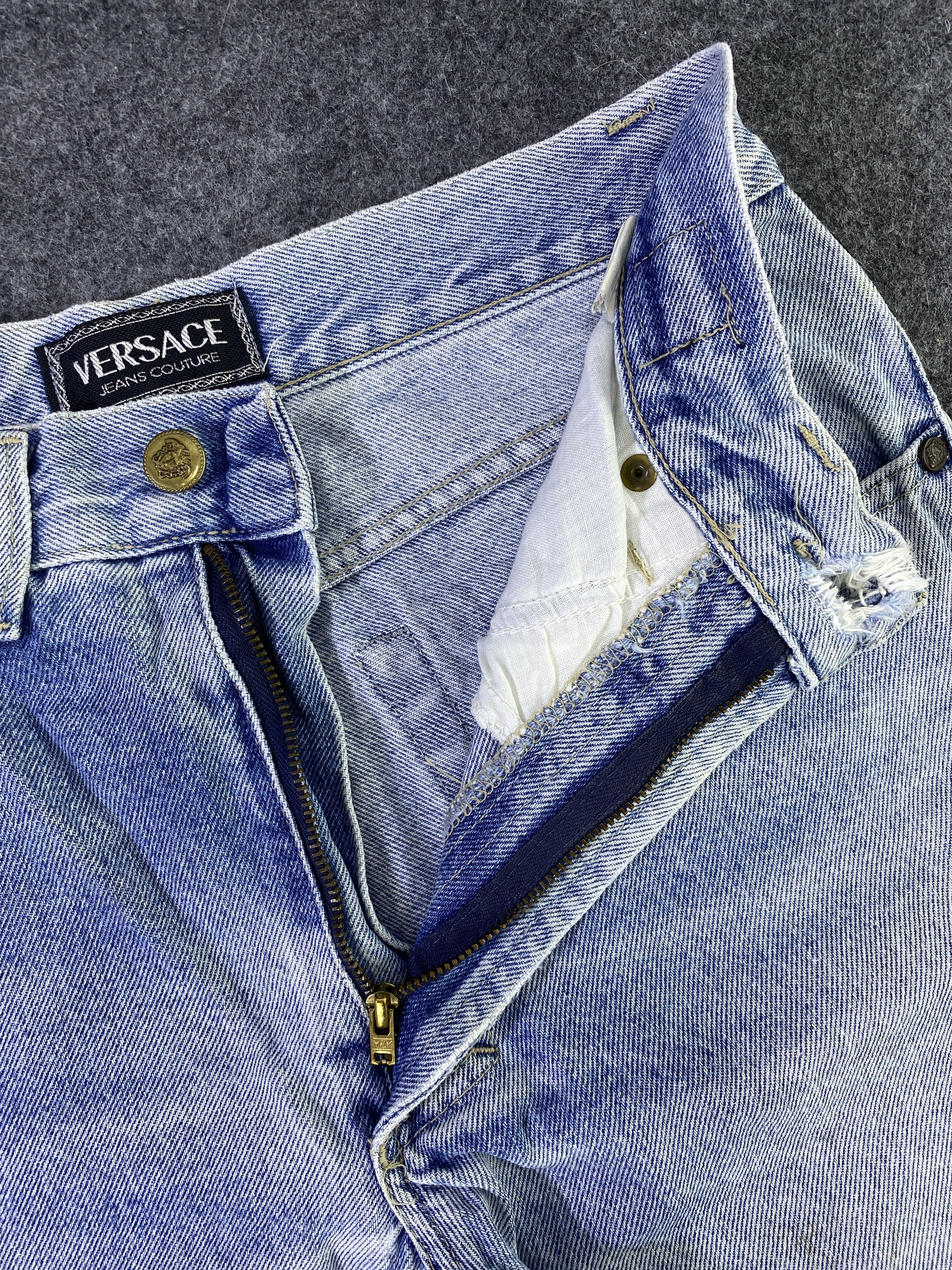 Versace Versace Distressed Blue Wash Jeans - J957 Size US 27 - 8 Thumbnail