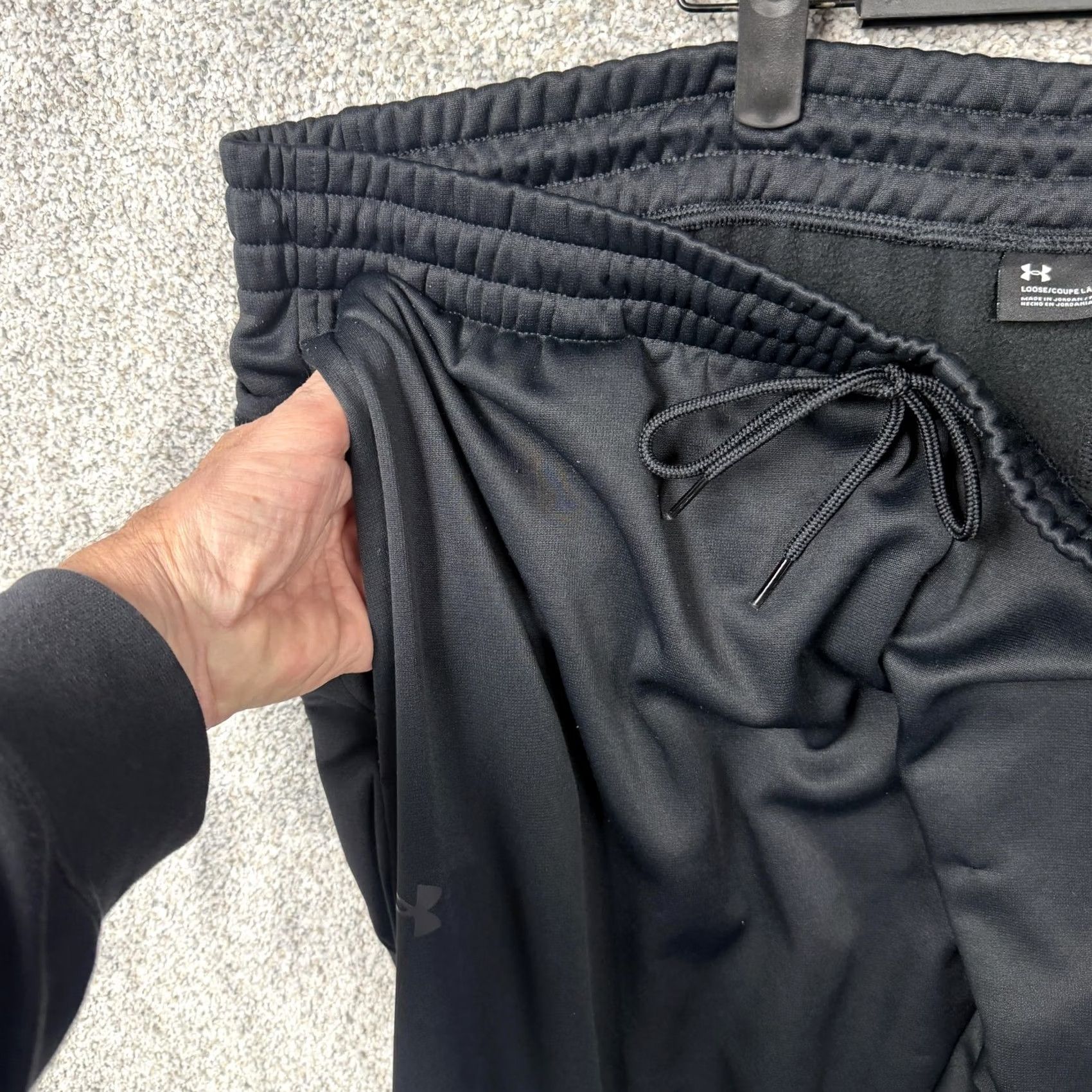 Under Armour Under Armour Sweatpants 3XL 42x31 Black Men Sweatpants Pockets Drawstring Relaxed Fit Fleece Gym & Training Athletic Wear Size US 39 - 7 Thumbnail