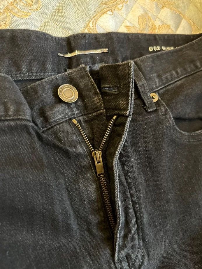 Saint Laurent Paris × Yves Saint Laurent Saint Laurent YSL Knife Cut Jeans2410-Nextarrow Size US 31 - 6 Thumbnail