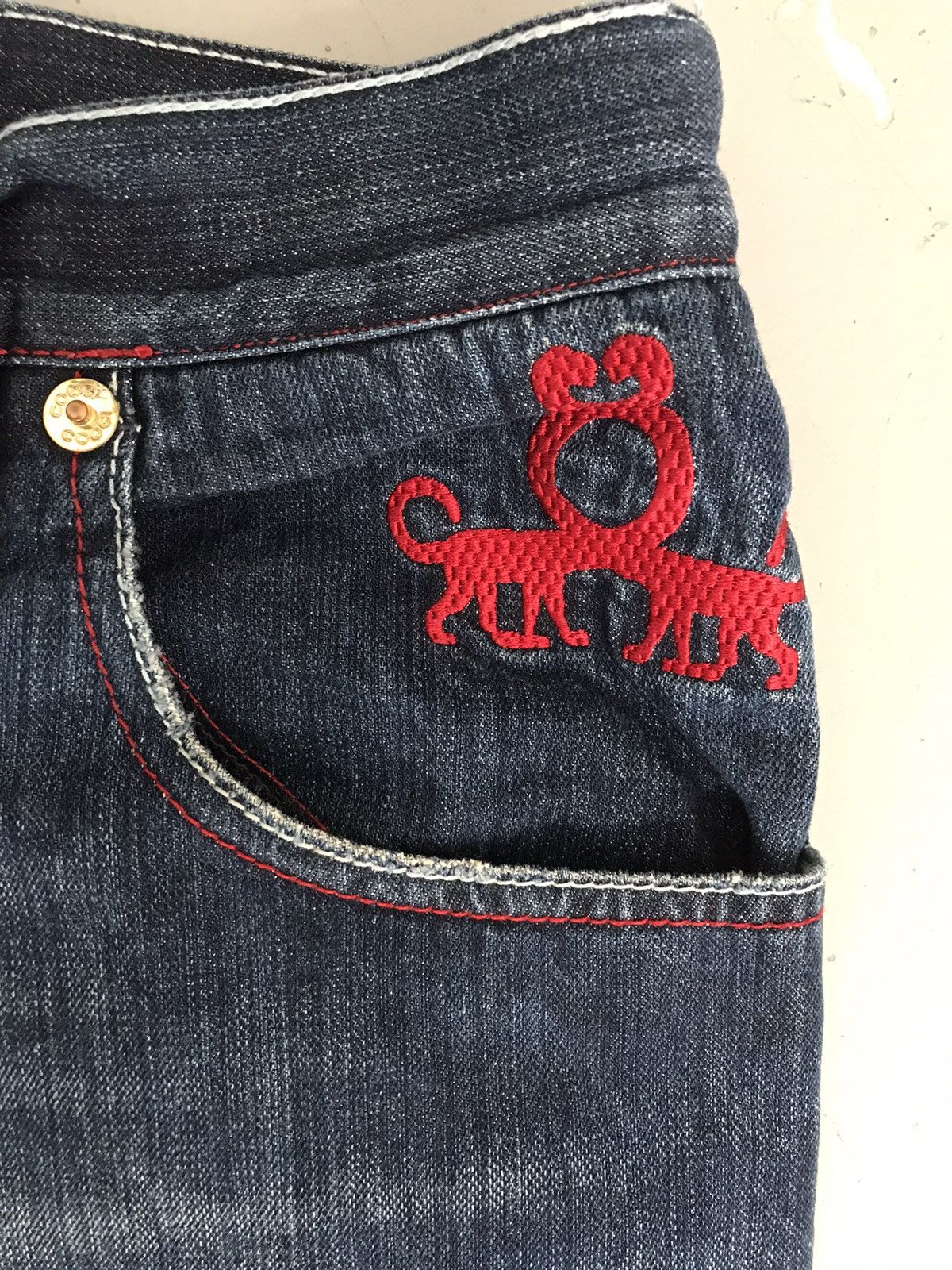 Coogi × Vintage Vintage Coogi embroidered denim Size US 41 - 6 Thumbnail