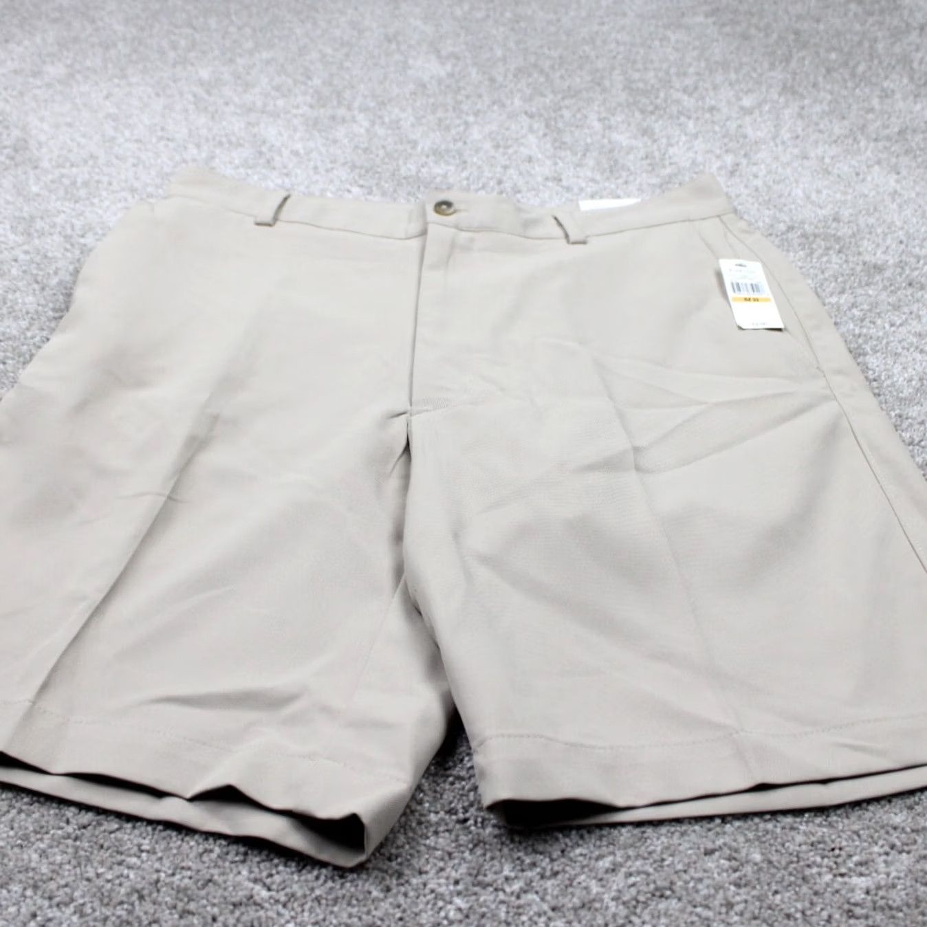 Van Heusen Van Heusen Men's 33 Beige 10" Traveler Stretch Classic Fit No Iron Flat Front Shorts NWT Casual Chino Pocket Logo Button Zipper Cotton Canvas Size US 33 - 3 Thumbnail