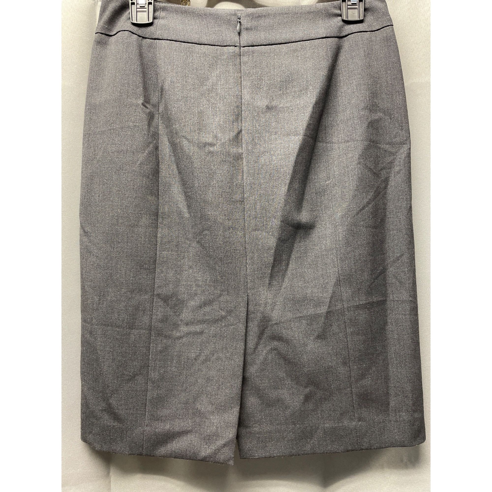 Calvin Klein Calvin Klein Women's Gray Skirt, Straight cut, fitted Back S Size 26" / US 2 / IT 38 - 3 Thumbnail