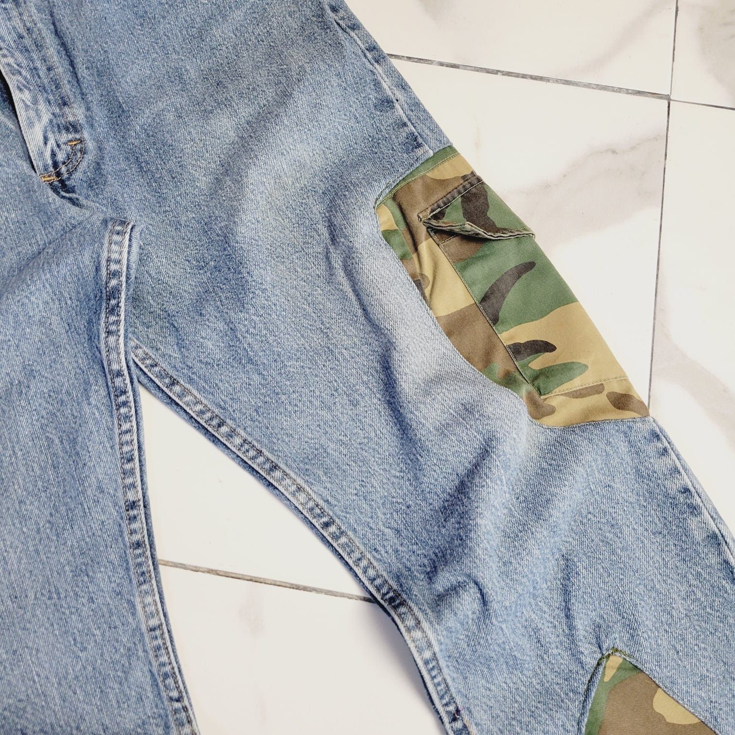 Japanese Brand 1 of 1 Denim Cargo Reworked Jeans Flared Baggy Size US 34 / EU 50 - 7 Thumbnail