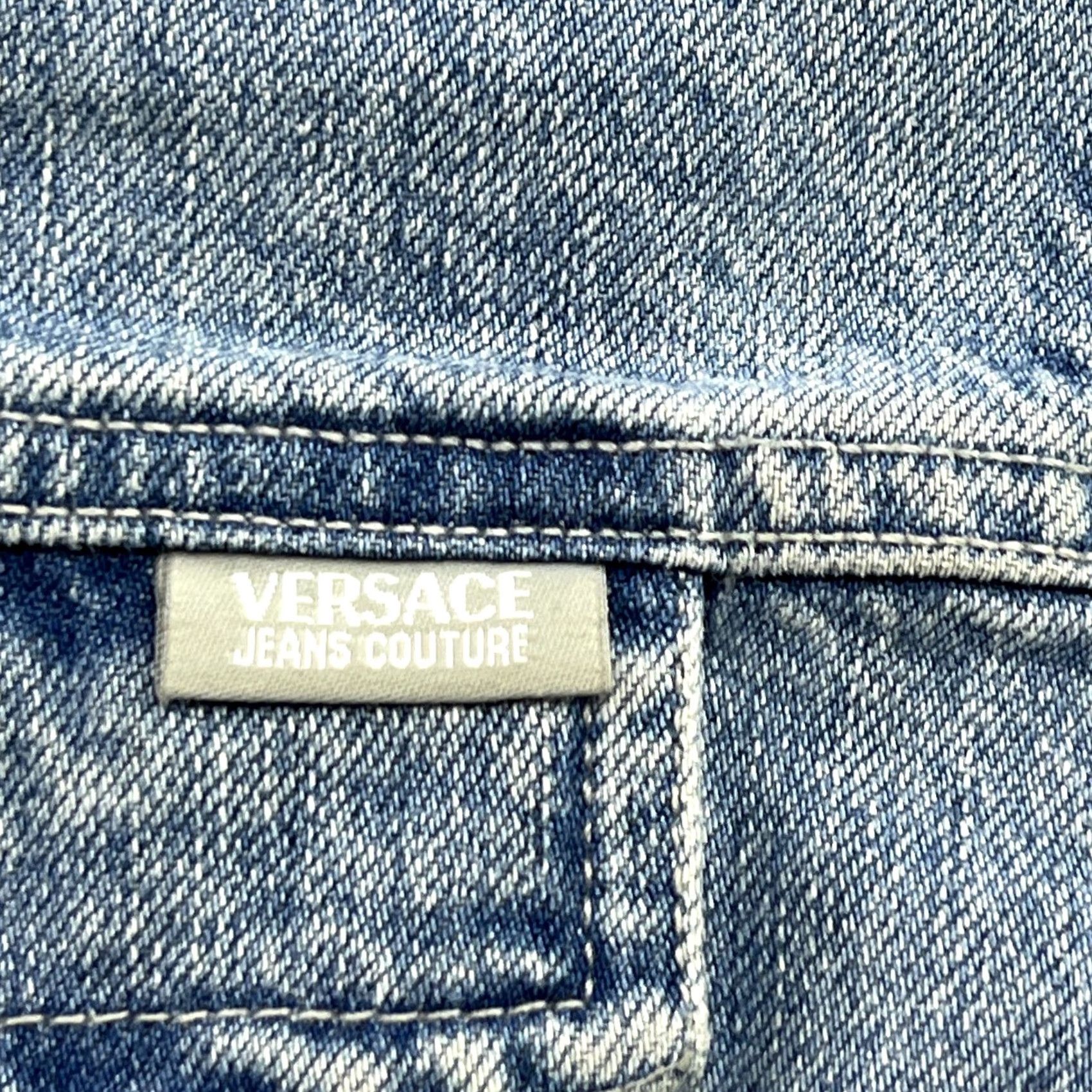 Versace Jeans Couture VINTAGE Versace Jeans Couture Womens Denim Jacket Medium Medusa Buttons Blue Jacket Womens Medium Blue Versace Jeans Couture Denim Jacket Size 32" / US 10 / IT 46 - 4 Thumbnail