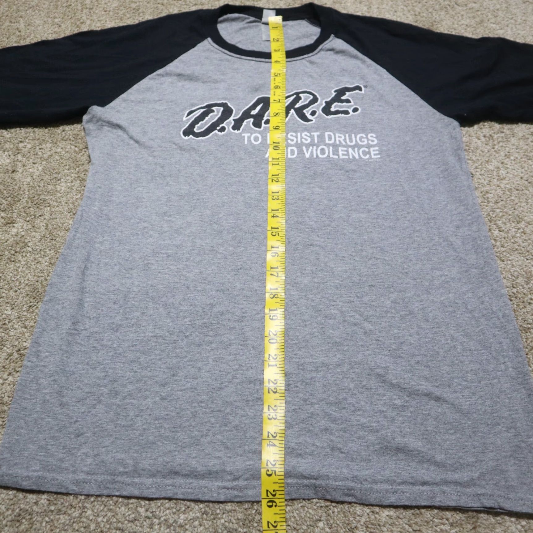 Vintage Shirt Women M Gray Dare To Resist Drugs And Violence T-Shirt 90s Theme Girls Medium Size M / US 6-8 / IT 42-44 - 6 Thumbnail