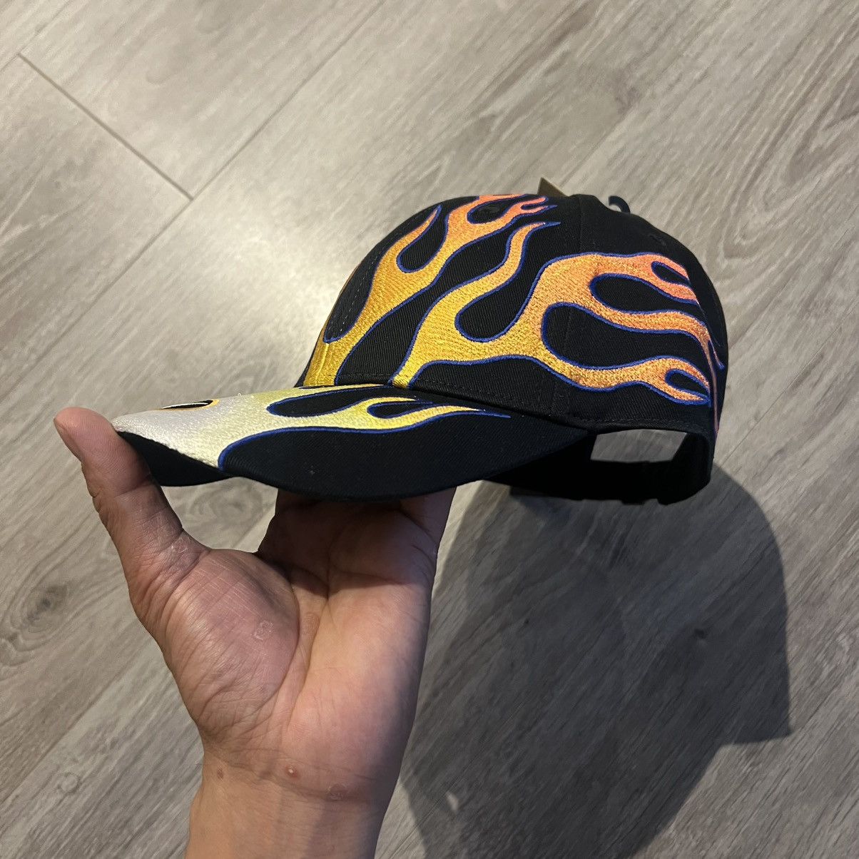 Vintage Vintage Nike flame hat rare Size ONE SIZE - 4 Thumbnail