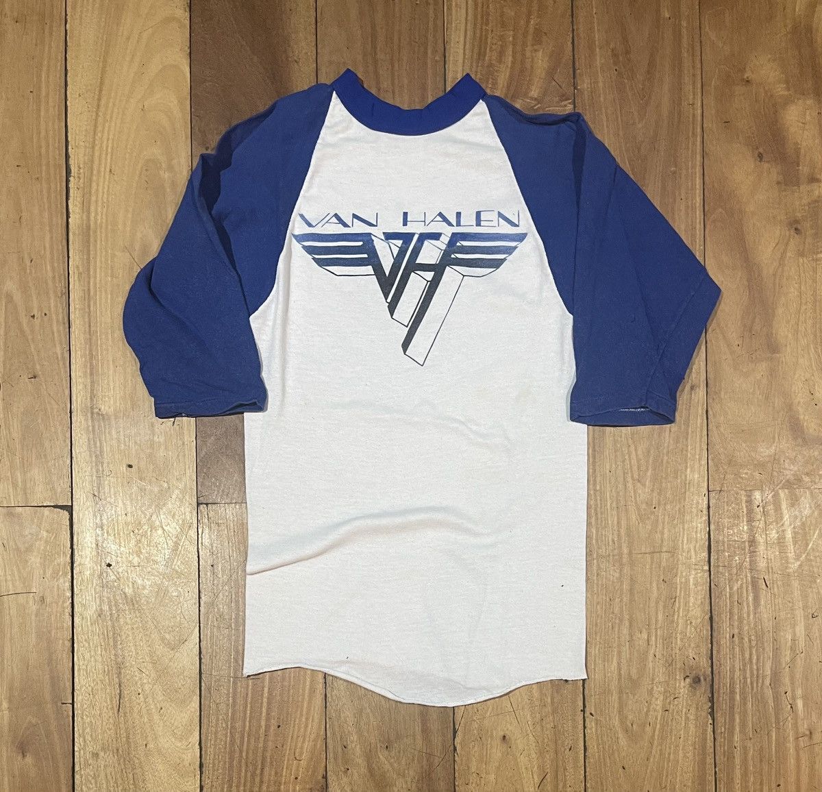 Russell Athletic Vintage white 70s Van halen Russell athletics shirt Grail Size US S / EU 44-46 / 1 - 1 Thumbnail