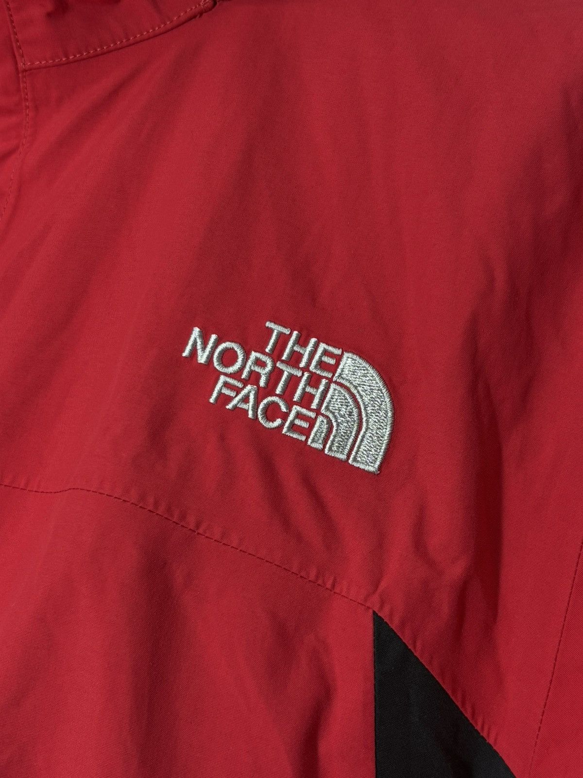 The North Face The North Face HyVent Red Nylon Jacket Size US M / EU 48-50 / 2 - 11 Thumbnail