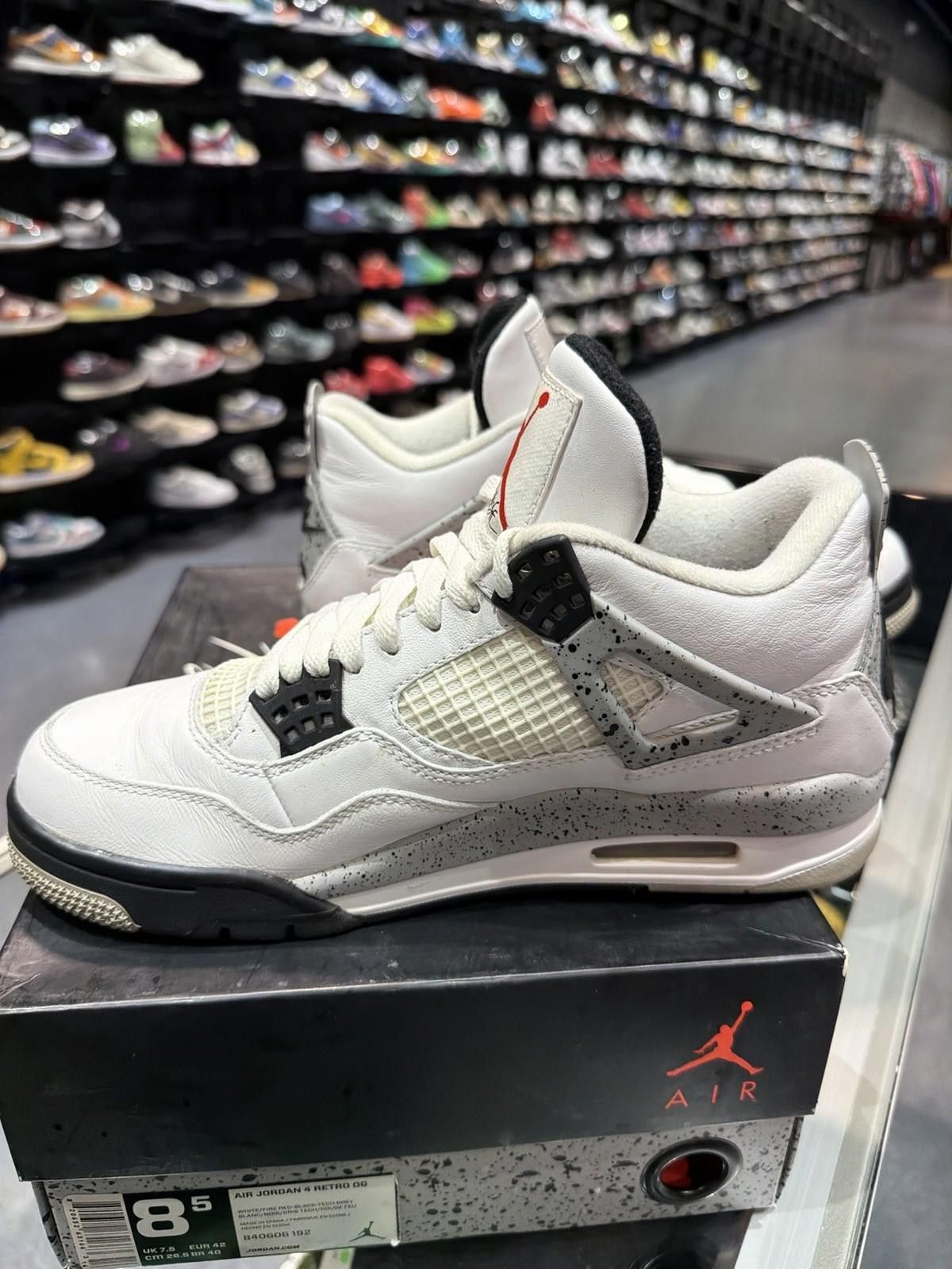 Jordan Brand Air Jordan Retro 4 White Cement 2016 Size 8.5 OG Authentic Size US 8.5 / EU 41-42 - 10 Thumbnail