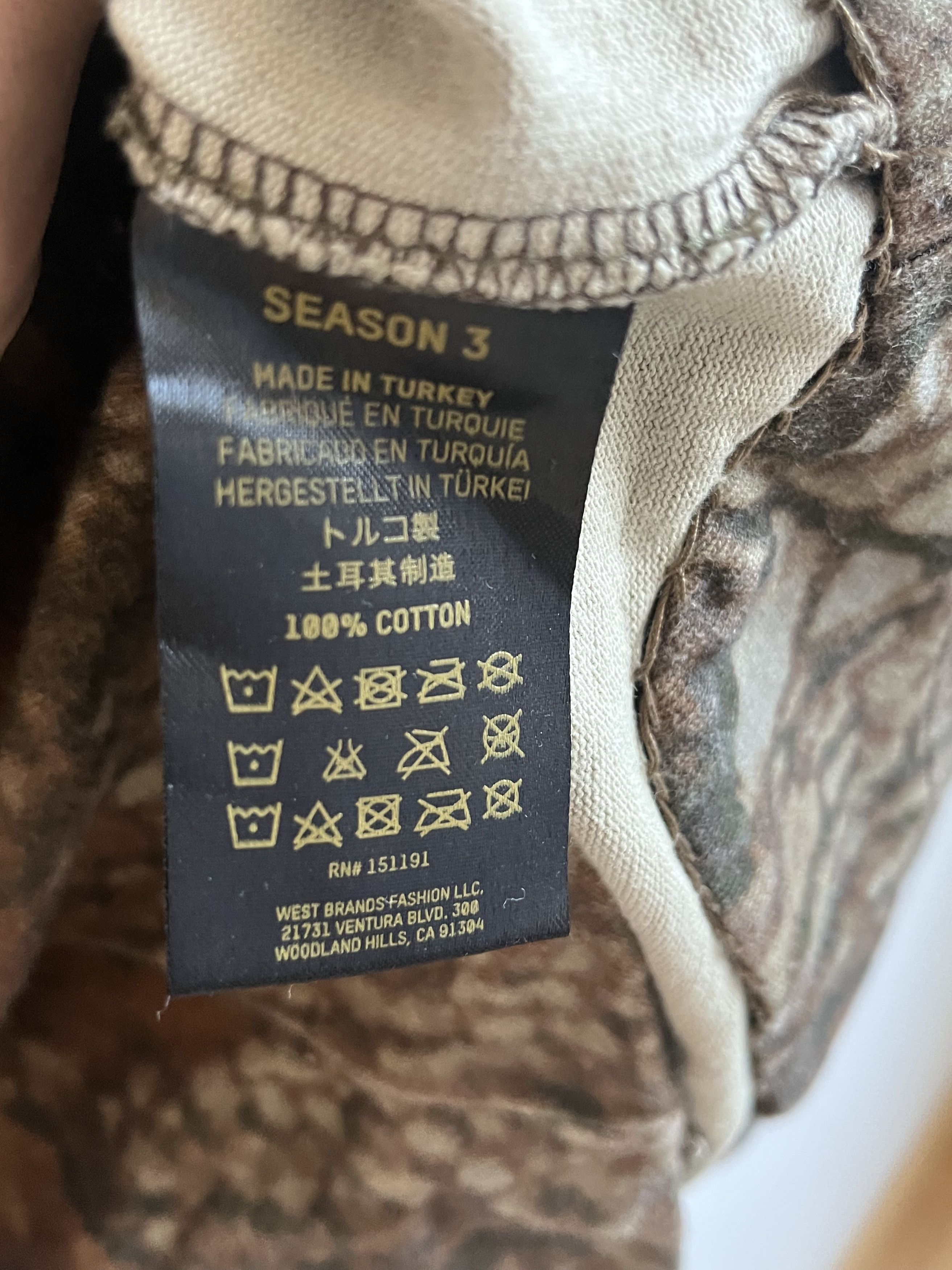 Yeezy Season 3 Camouflage print crewneck Size US XS / EU 42 / 0 - 3 Thumbnail
