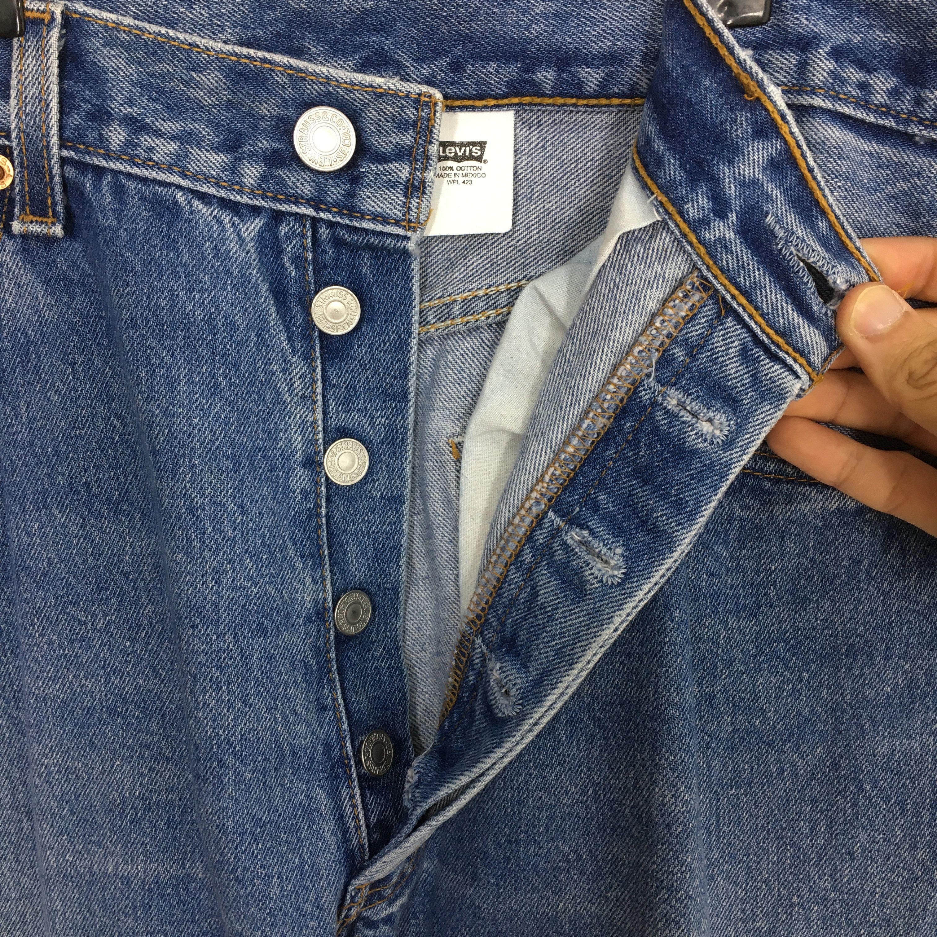 Levi's Size 32x33 Vintage Levi's 501XX Stonewash Jeans S645 Size US 32 / EU 48 - 7 Thumbnail