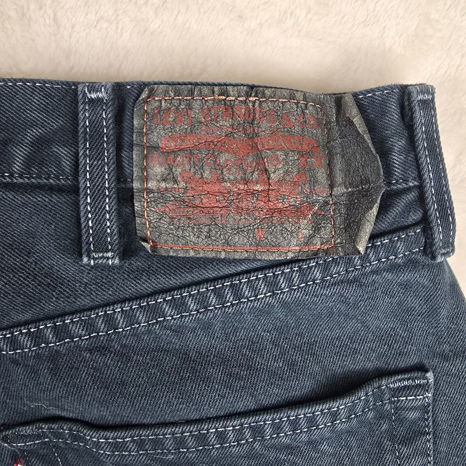 Levi's Vintage Levis 501 Straight Dark Blue Mens Jeans sz 40x30 Size US 40 / EU 56 - 11 Thumbnail