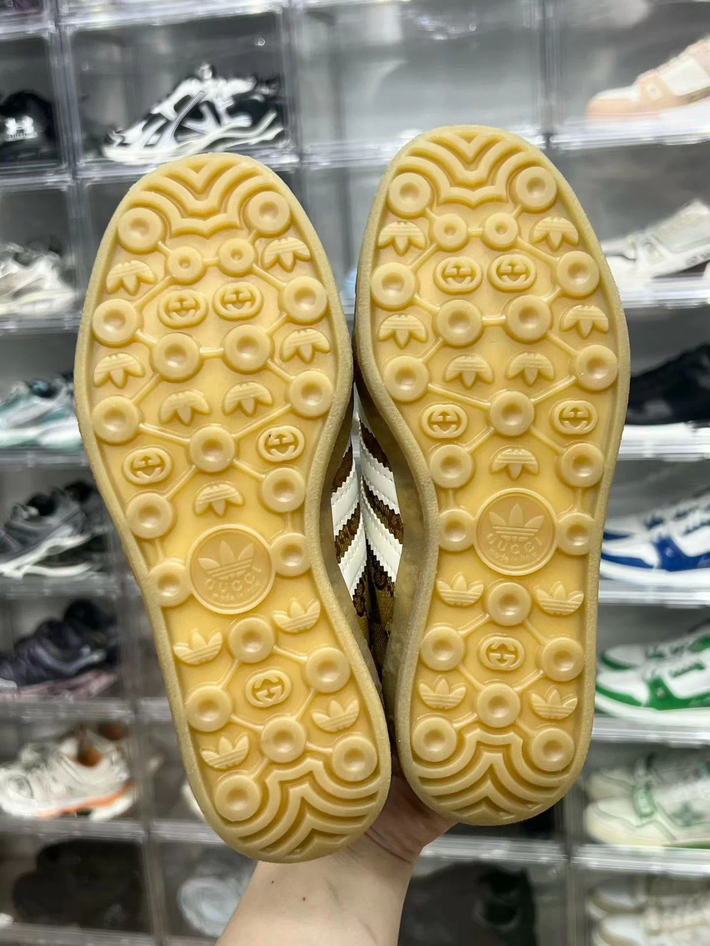 Gucci ADIDAS x GUCCI Deertrainer Cream Brown 35 Rare Mint Size US 4 / IT 34 - 8 Thumbnail